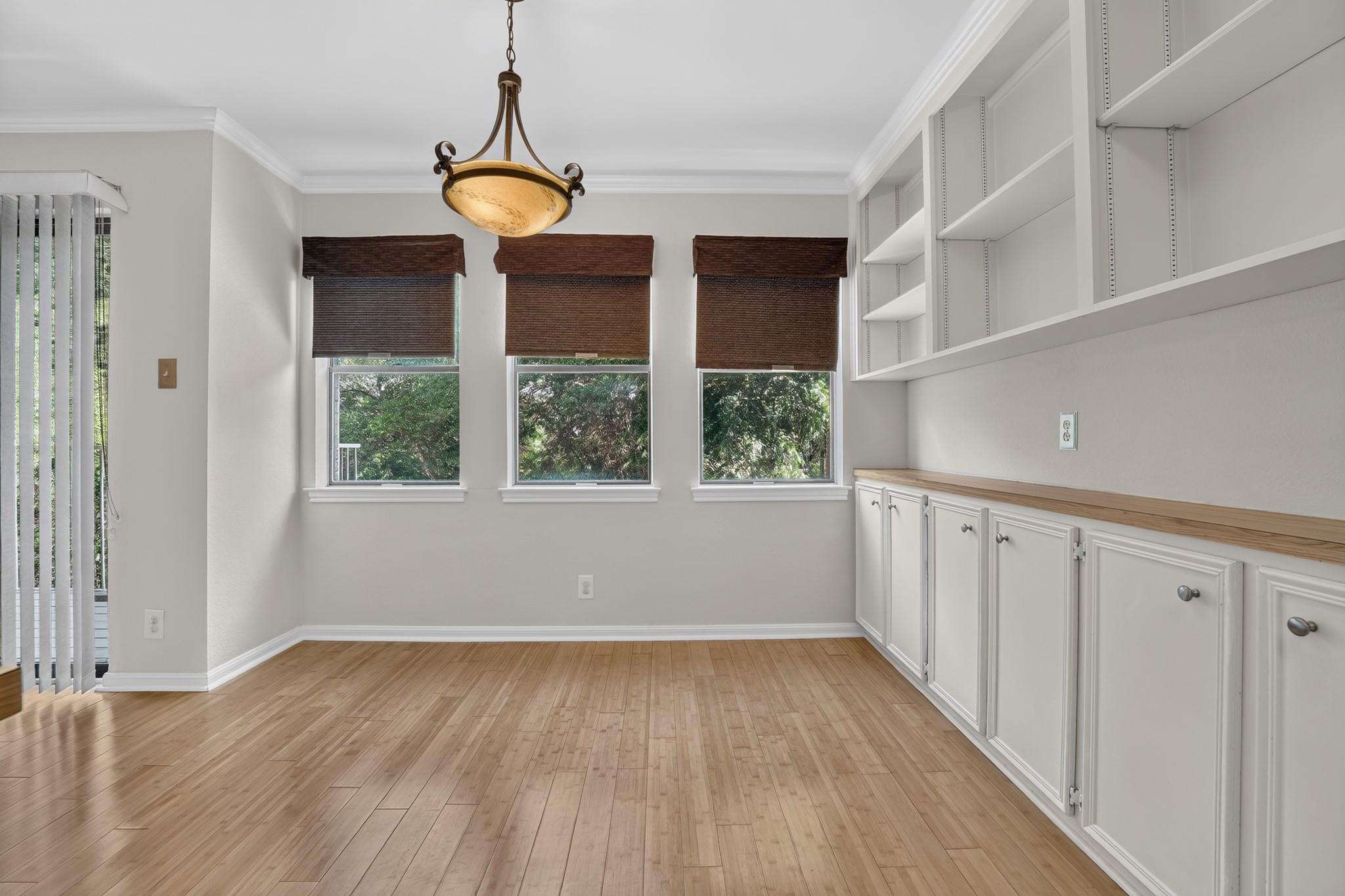 3845 Ranch Road 2222 # 32