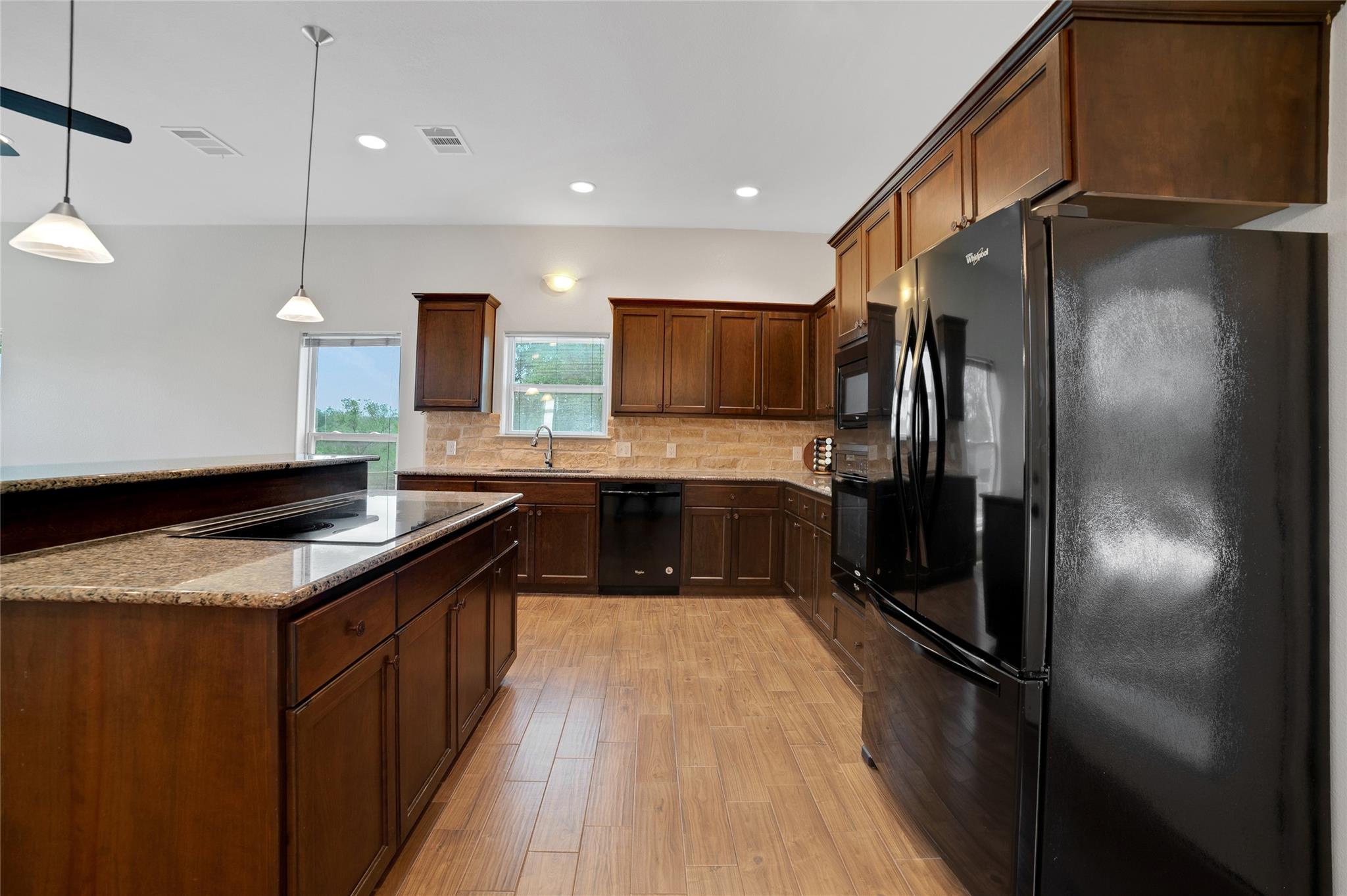 520 Double Eagle Ranch DR