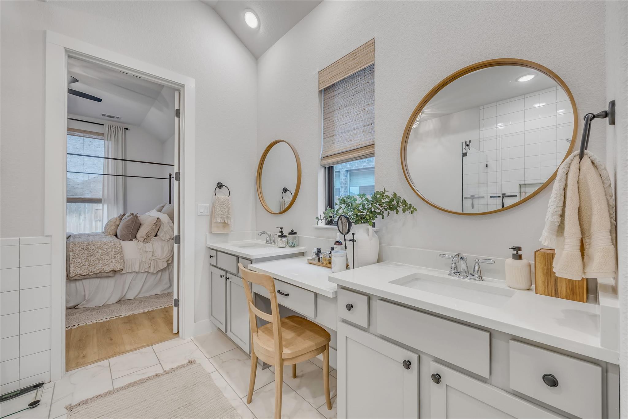 1901 Sir Nathaniel LN