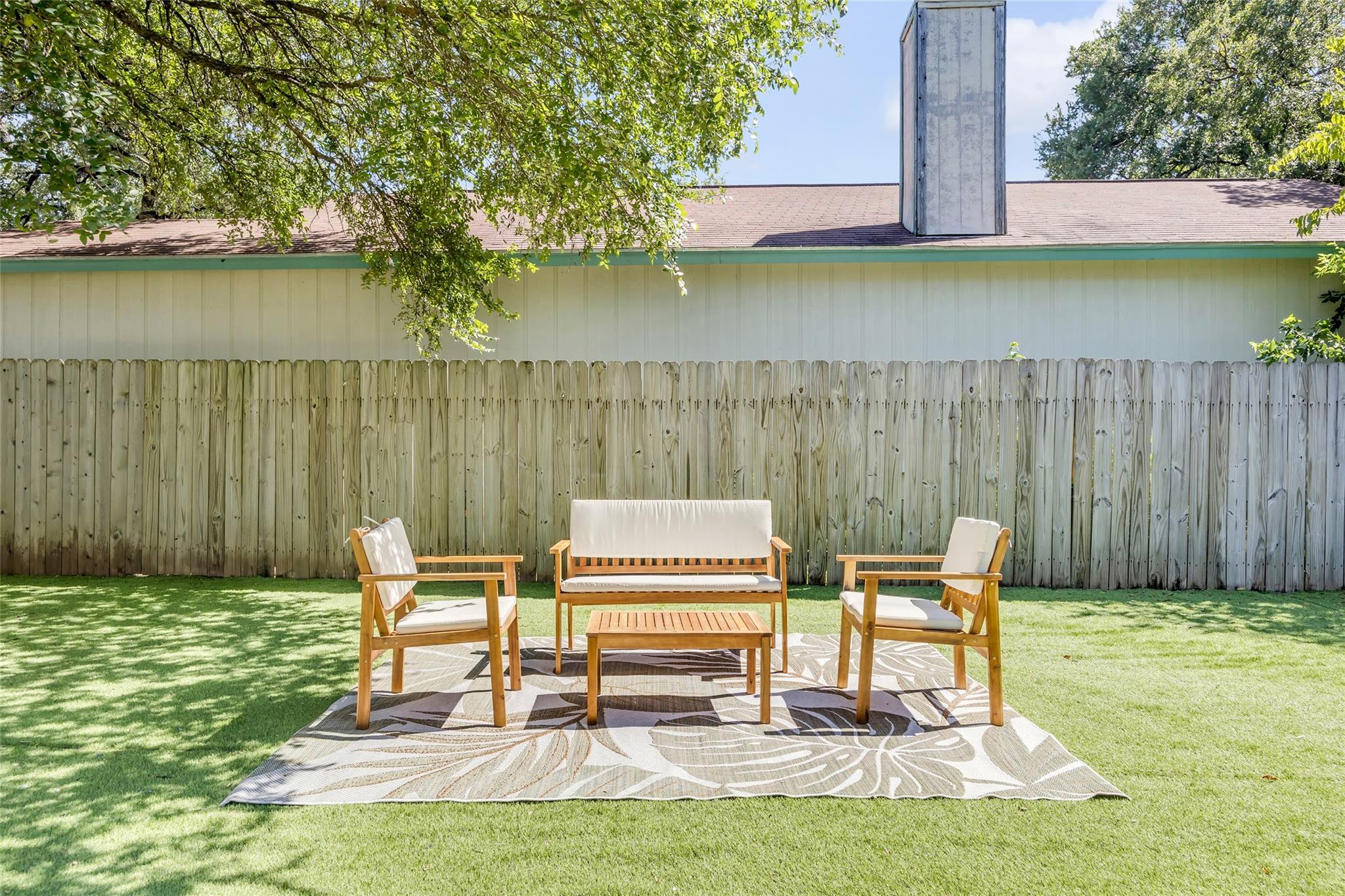 12710 Heinemann DR