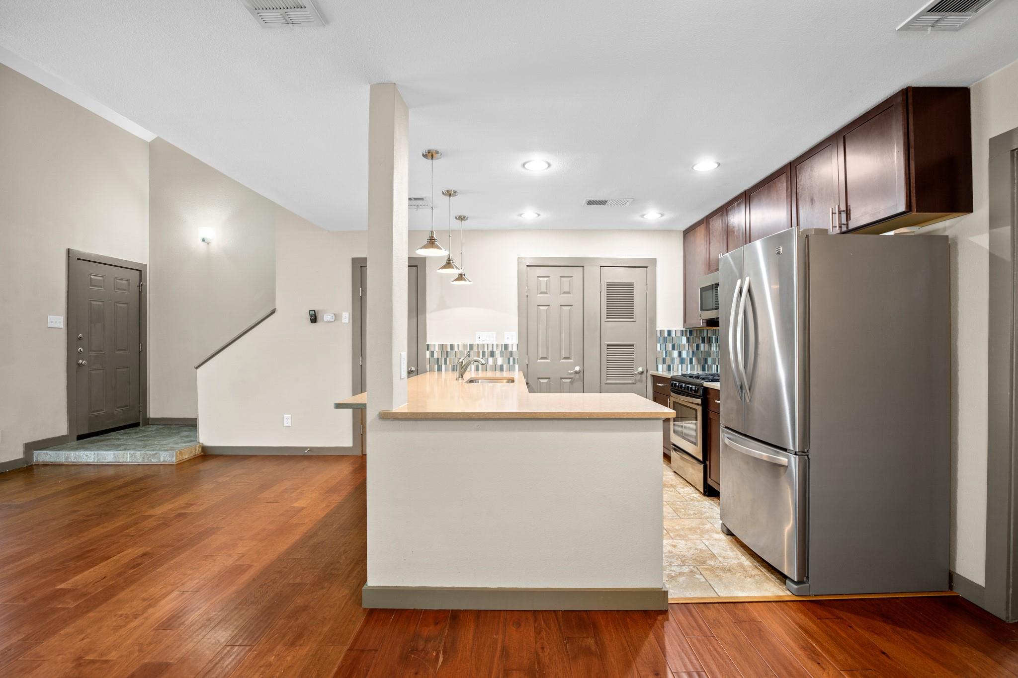 1506 Rockdale CIR # A