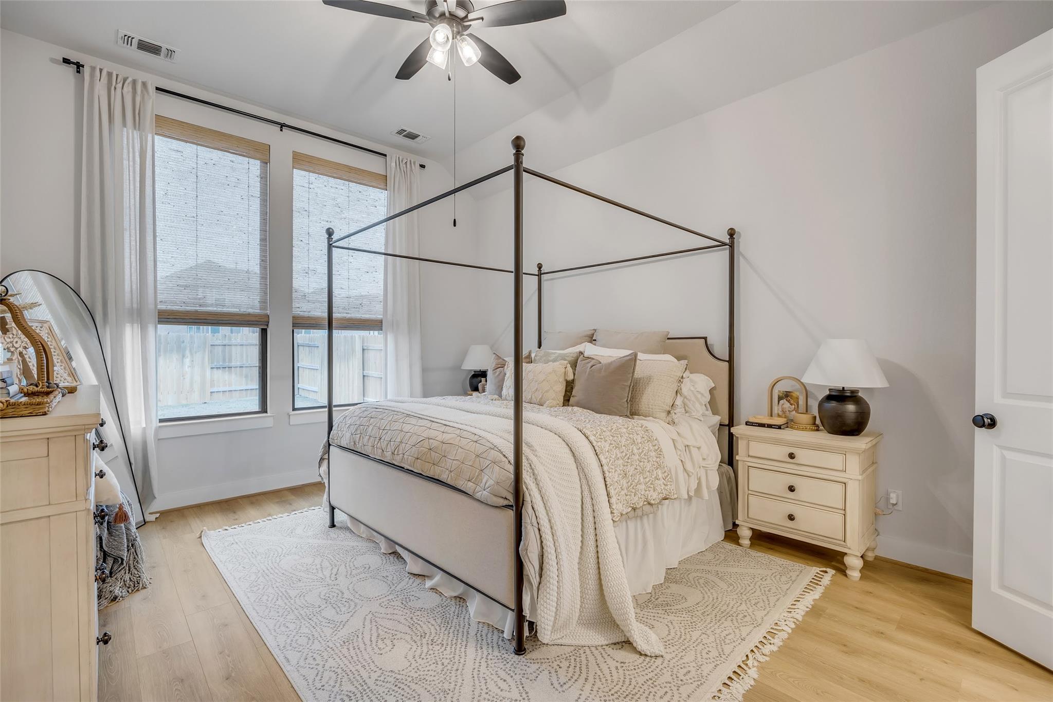 1901 Sir Nathaniel LN