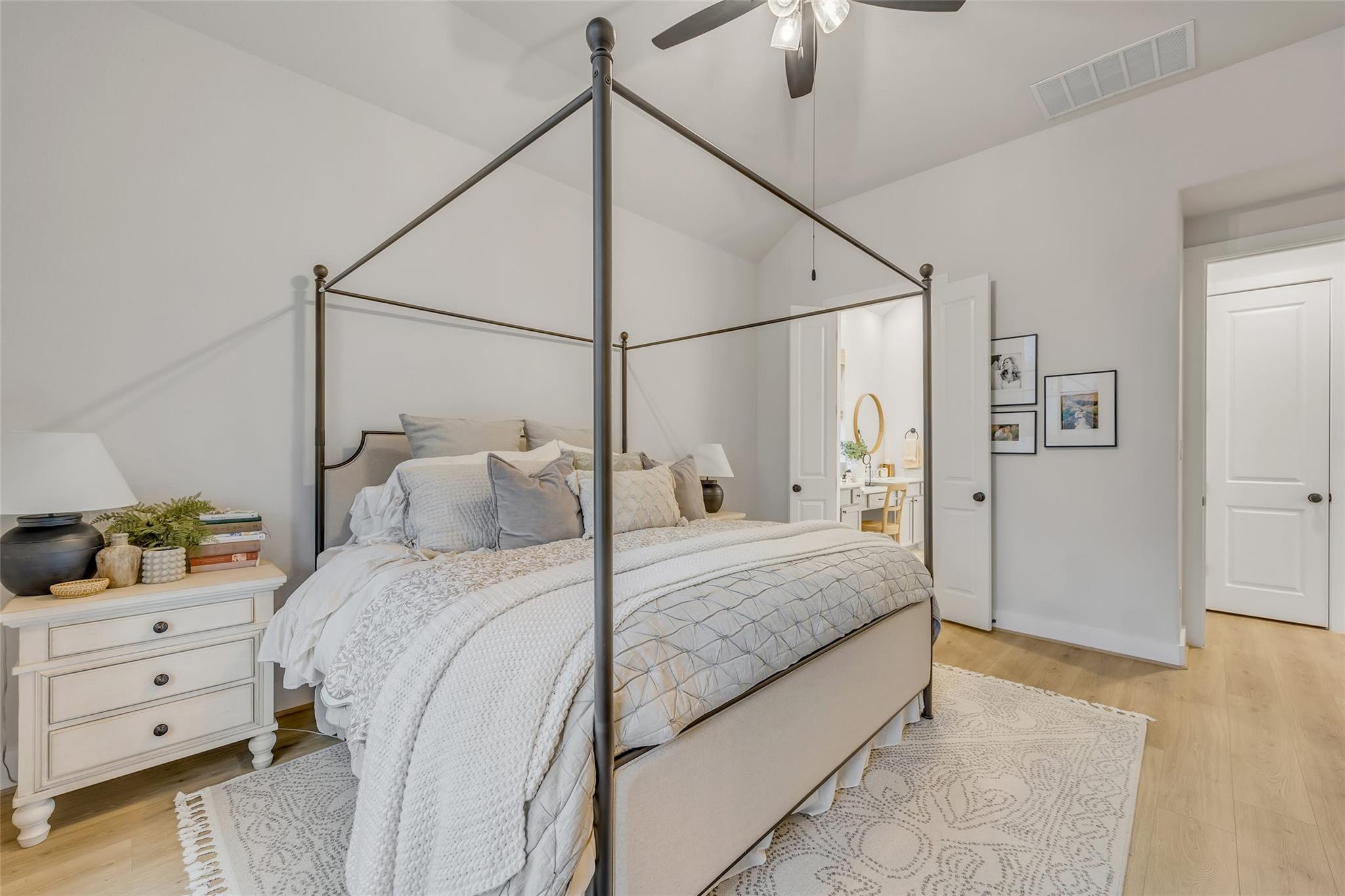 1901 Sir Nathaniel LN