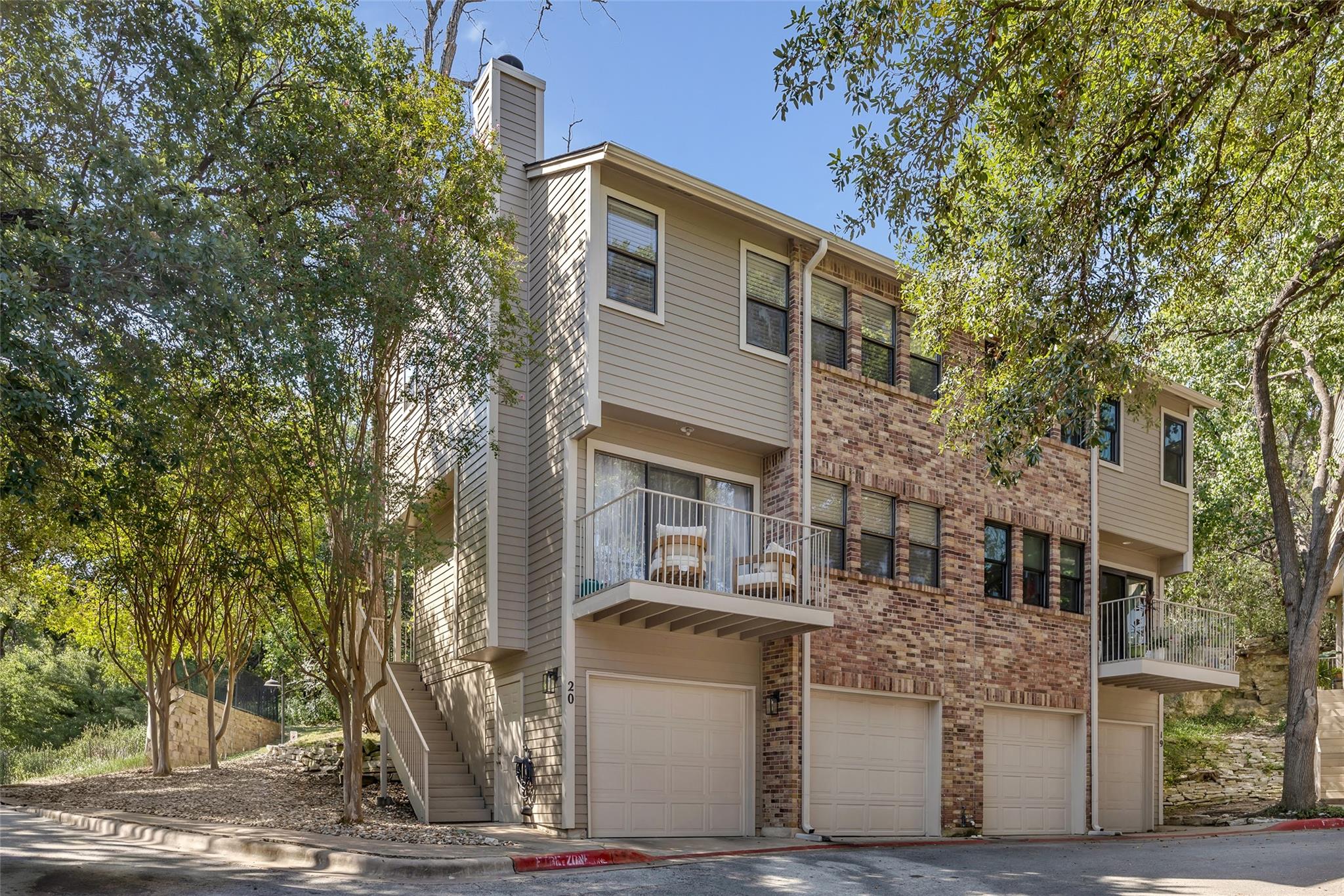 3845 Ranch Road 2222 # 20