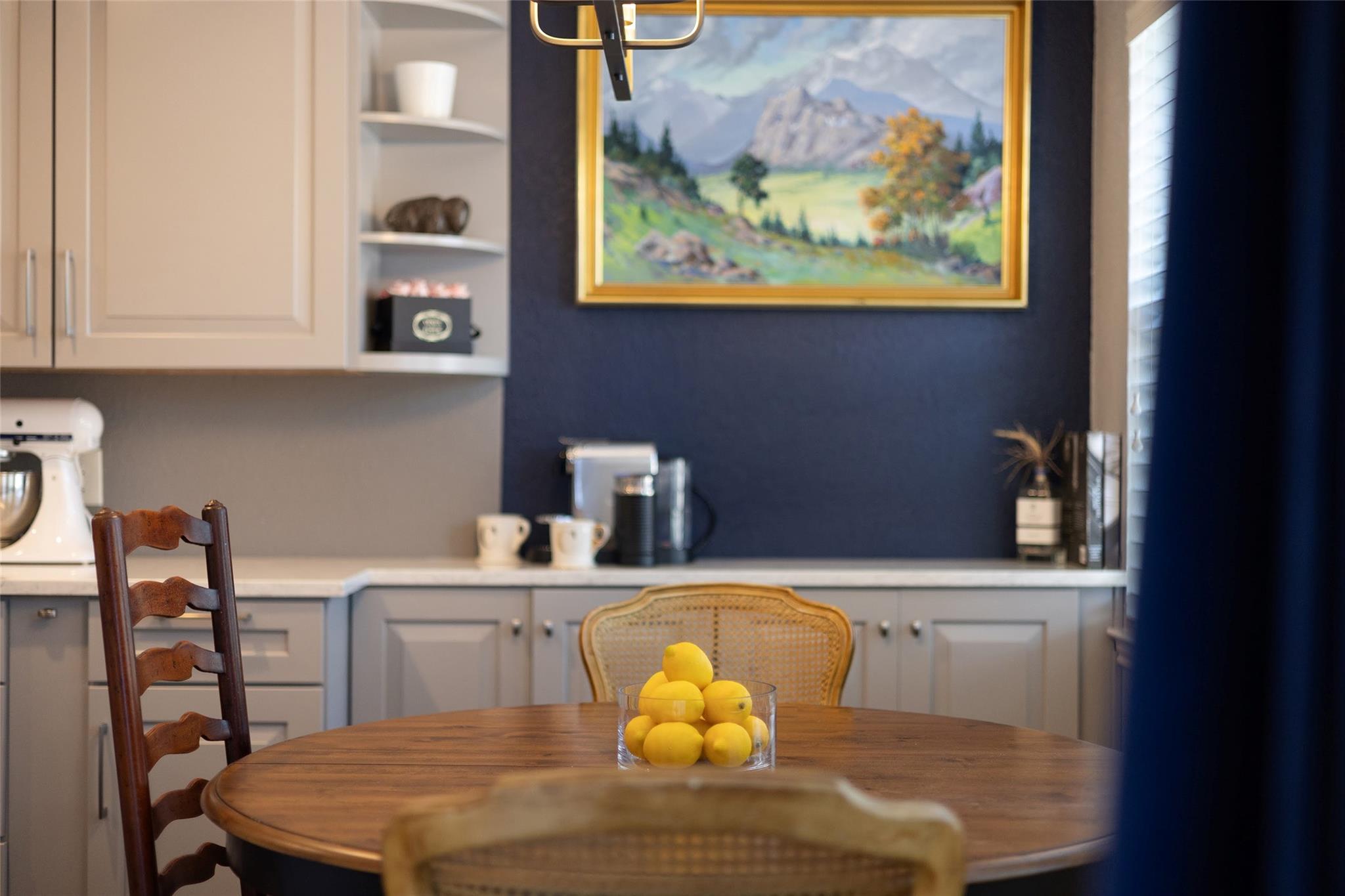 3845 Ranch Road 2222 # 20