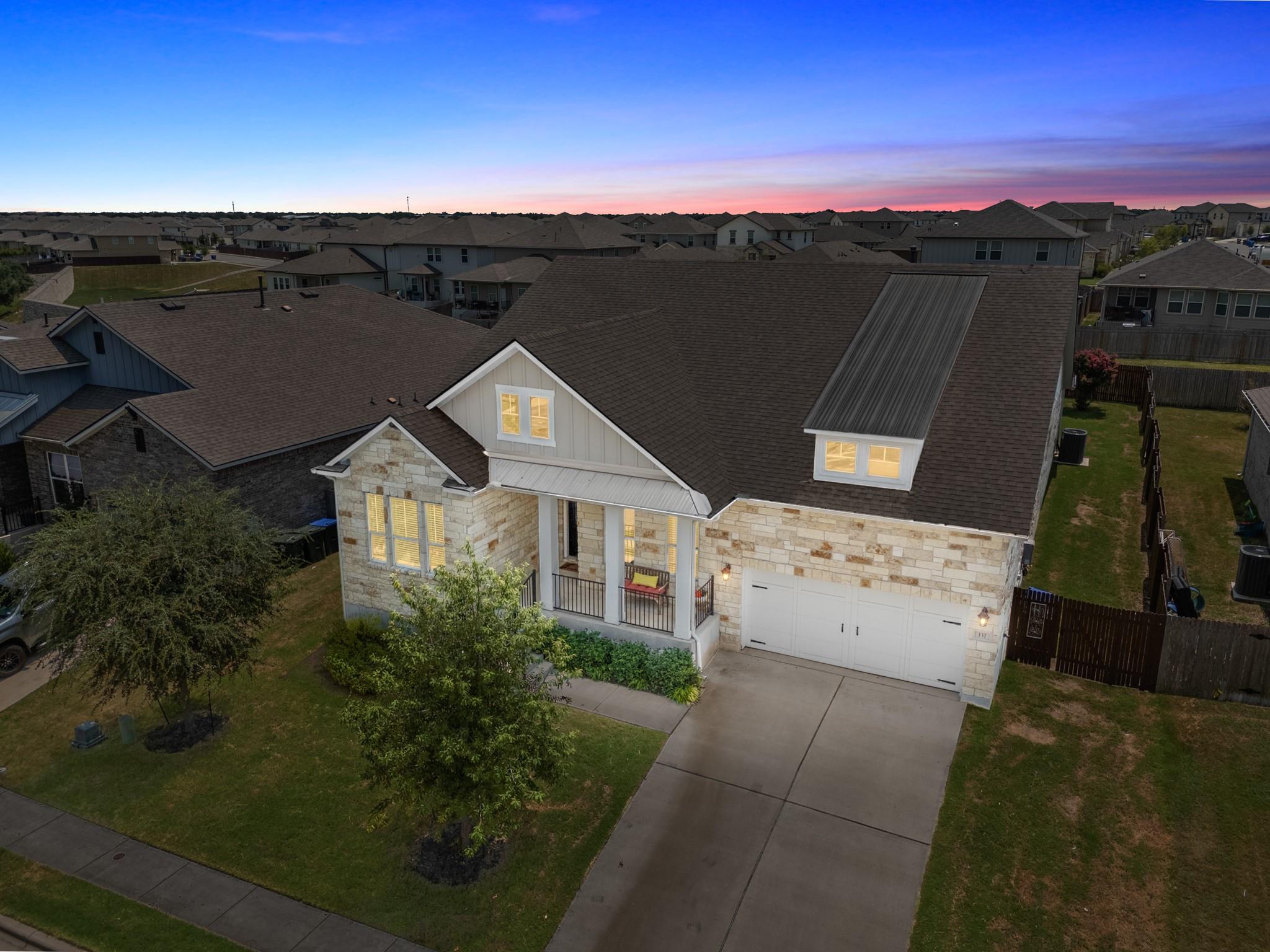 132 Ridgeview CT