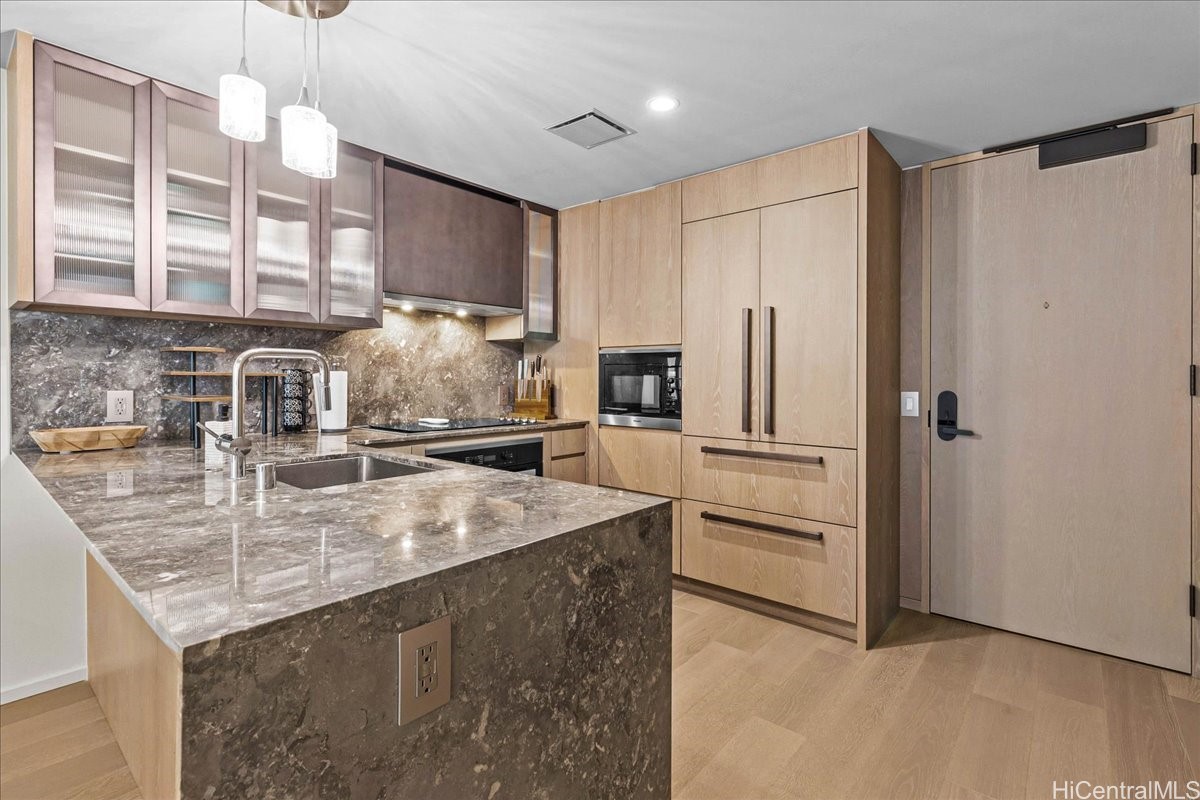 1000 Auahi Street 3107