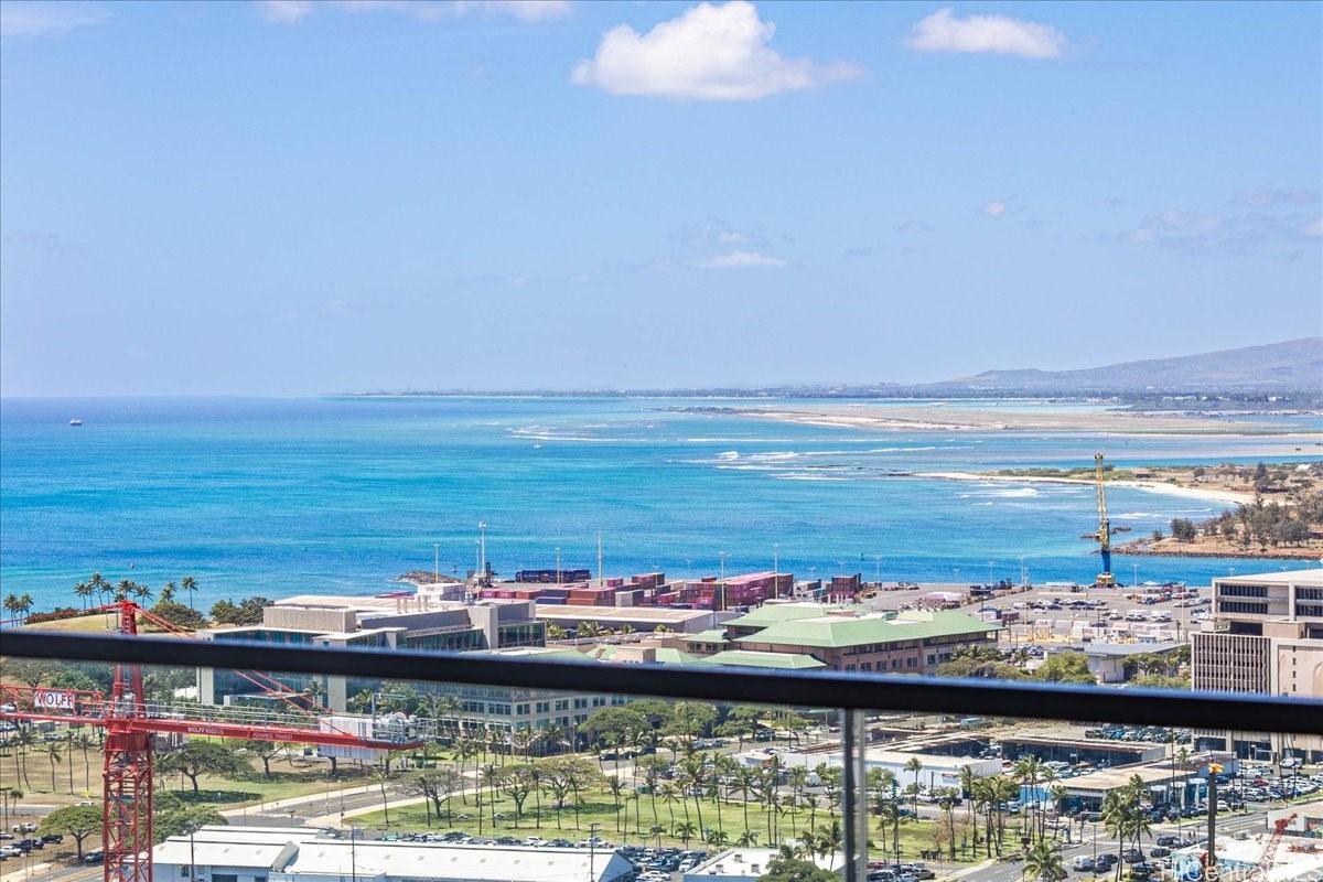 1000 Auahi Street 3107