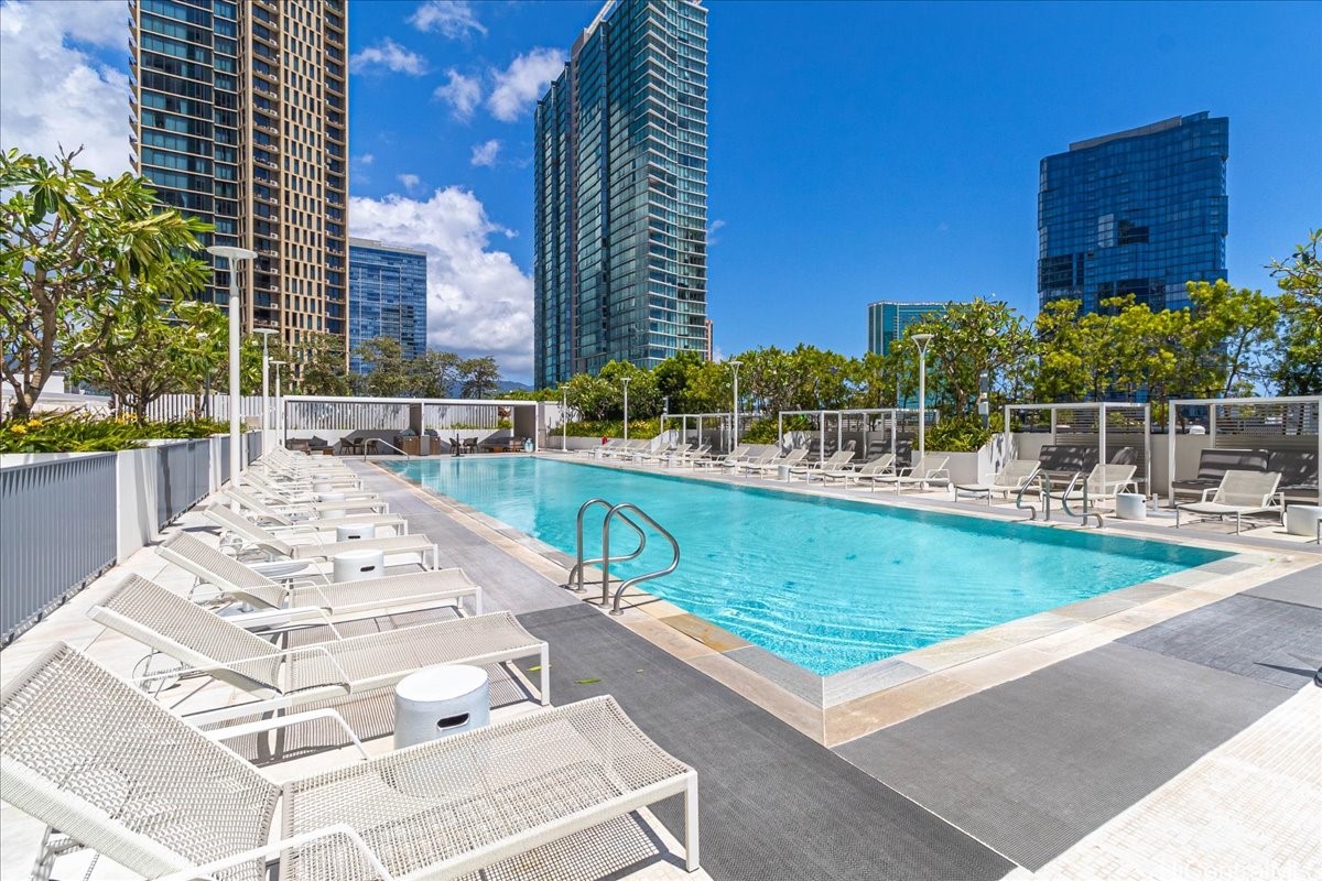 1000 Auahi Street 3107