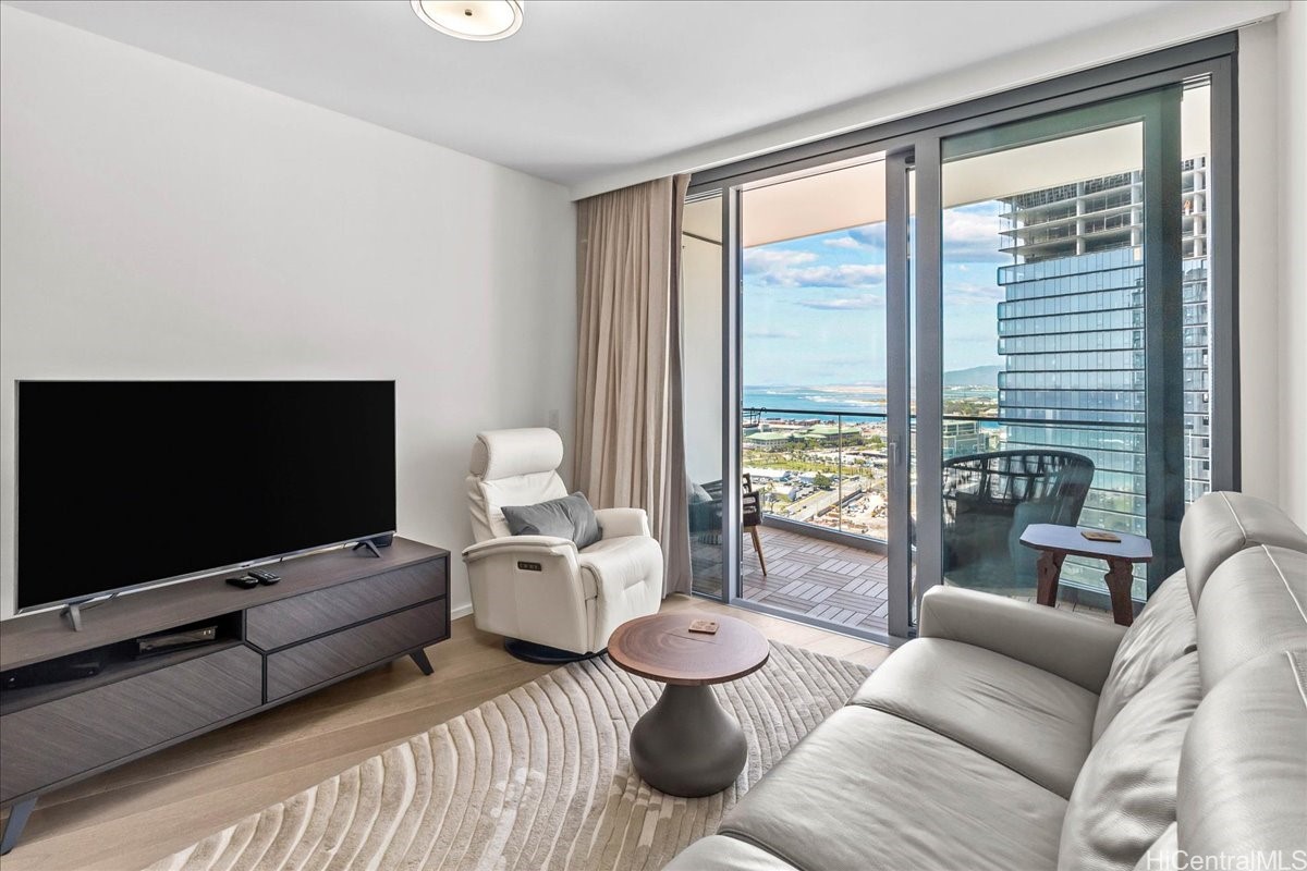 1000 Auahi Street 3107