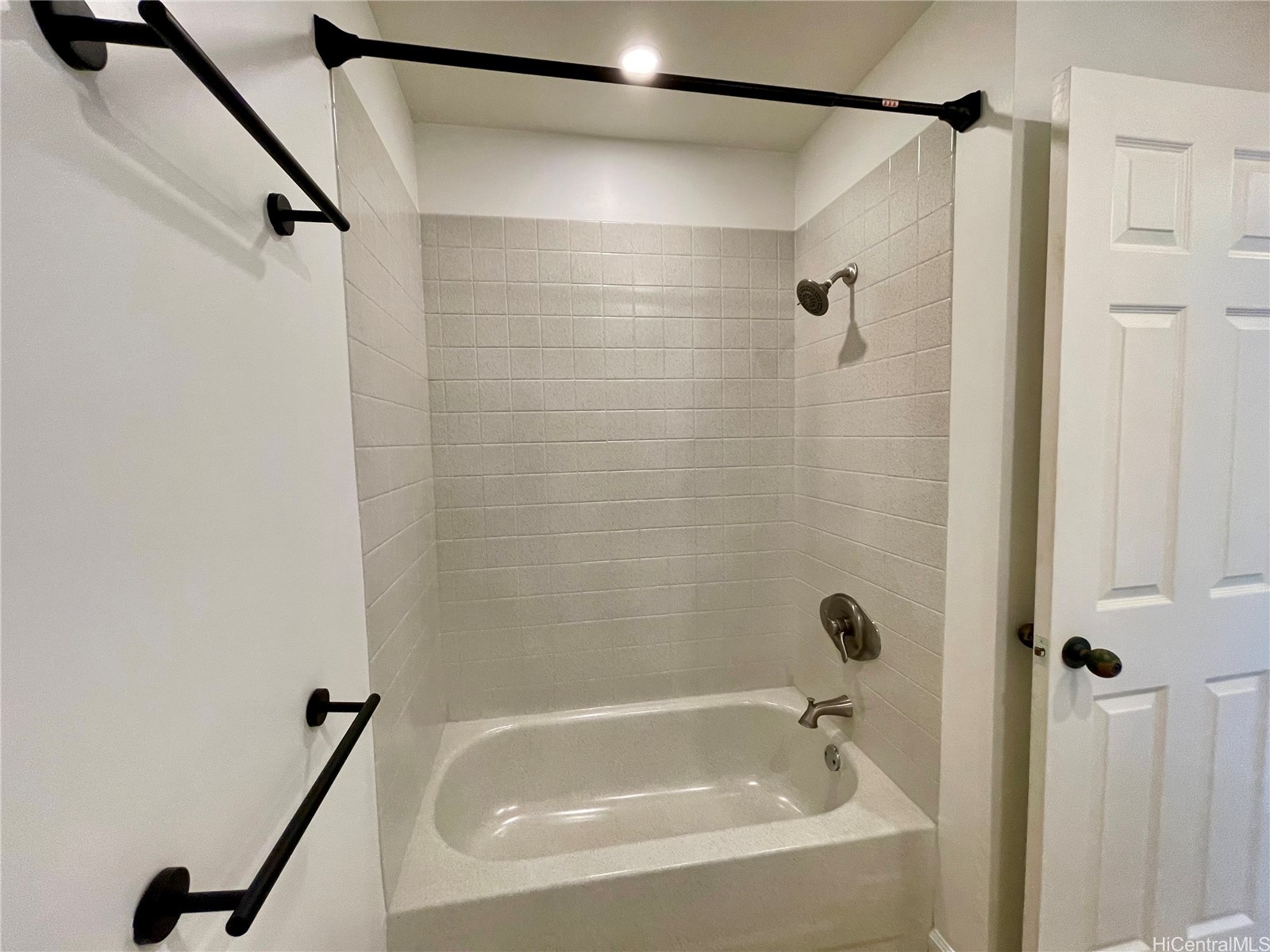 350 Aoloa Street C225