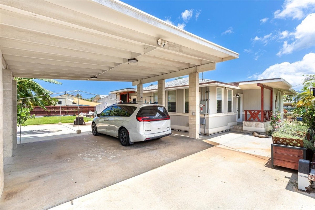 87-885 Hakeakea Street