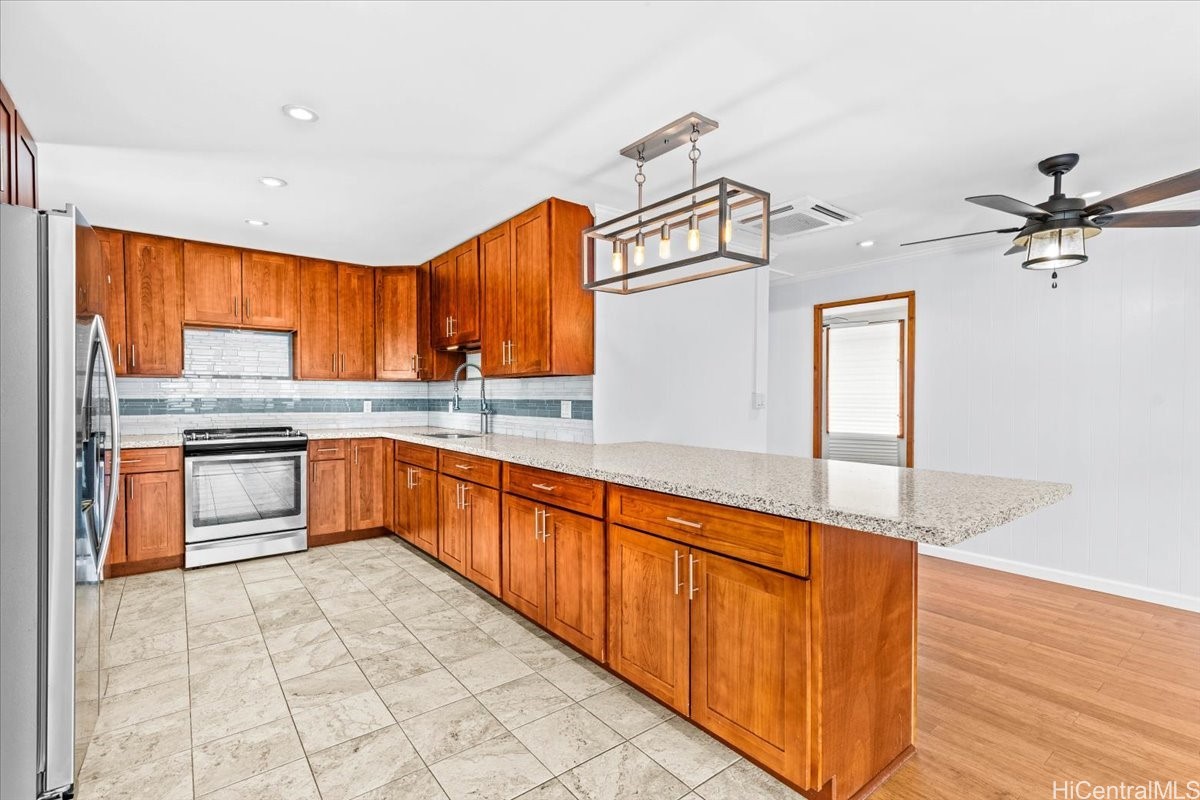 87-885 Hakeakea Street