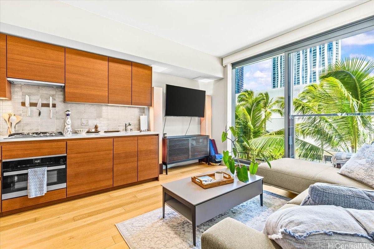 1108 Auahi Street 203