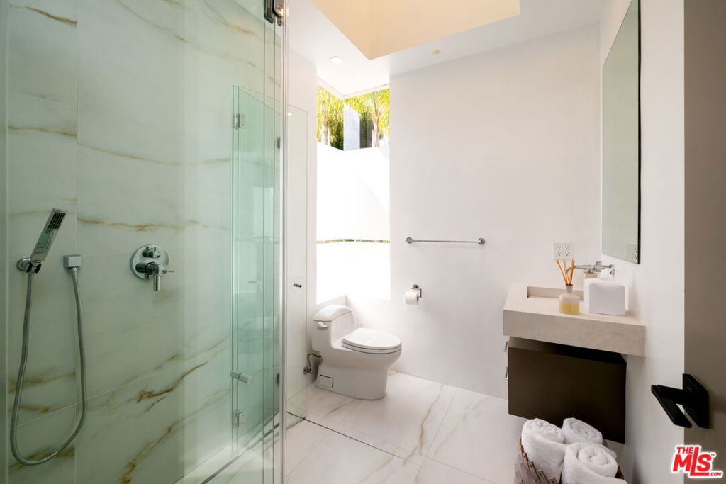 9405 Sierra Mar Place