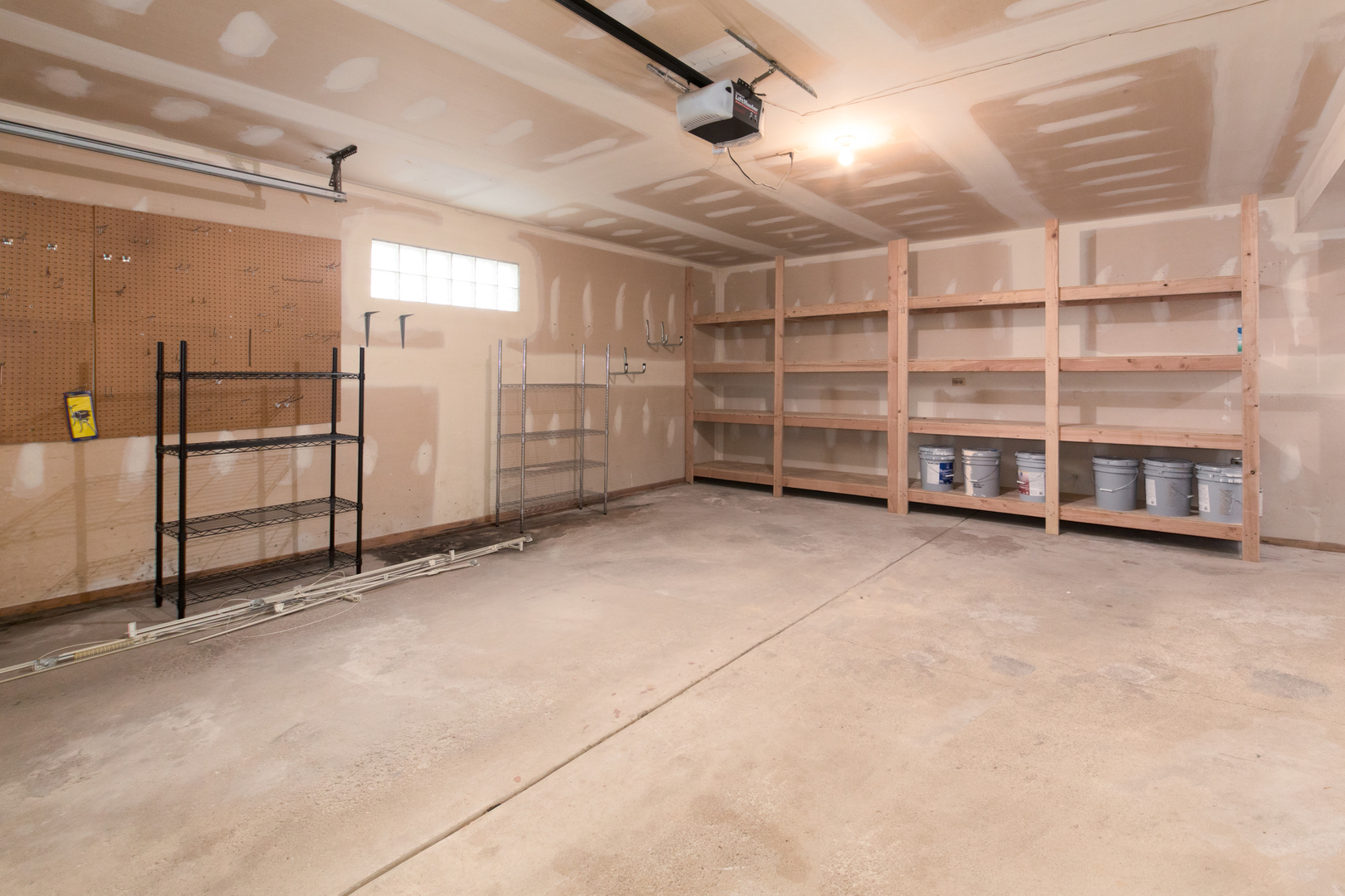 2351 Bellaire Court