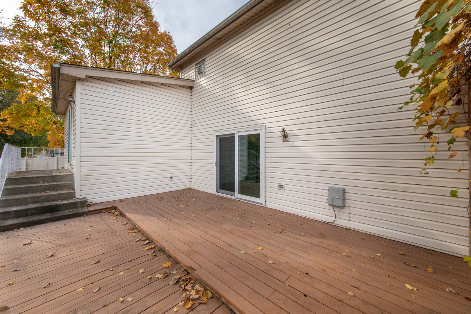 2351 Bellaire Court