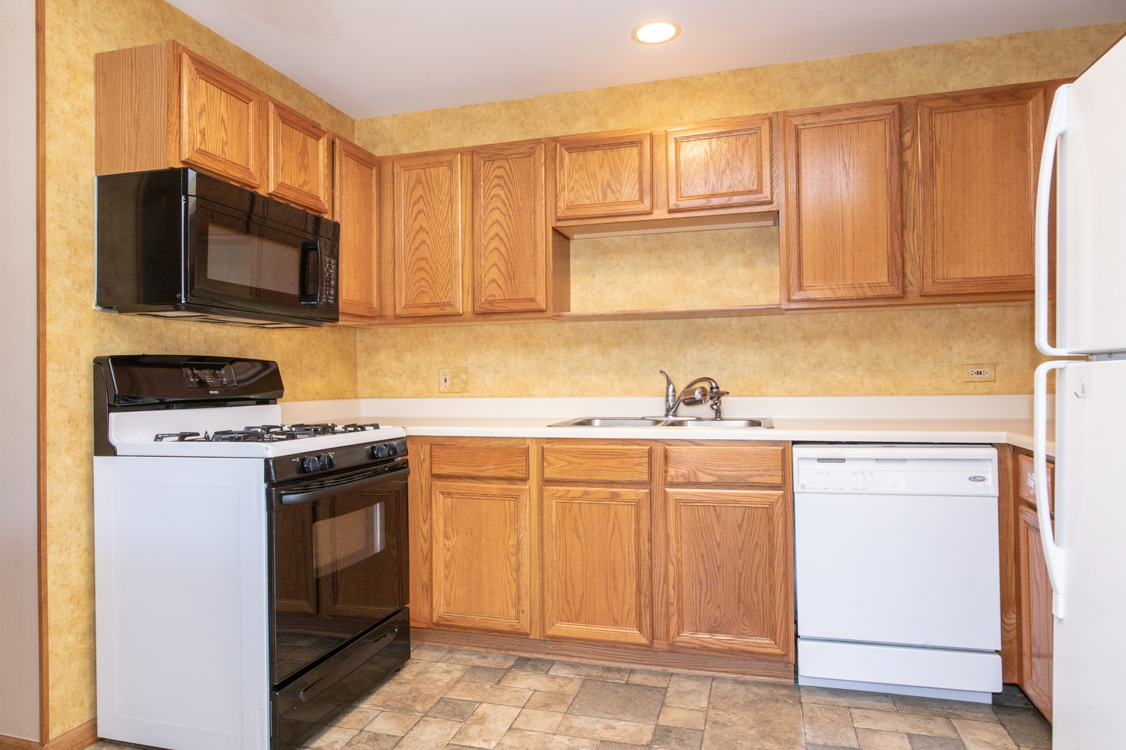 490 Westwood Court Unit: B