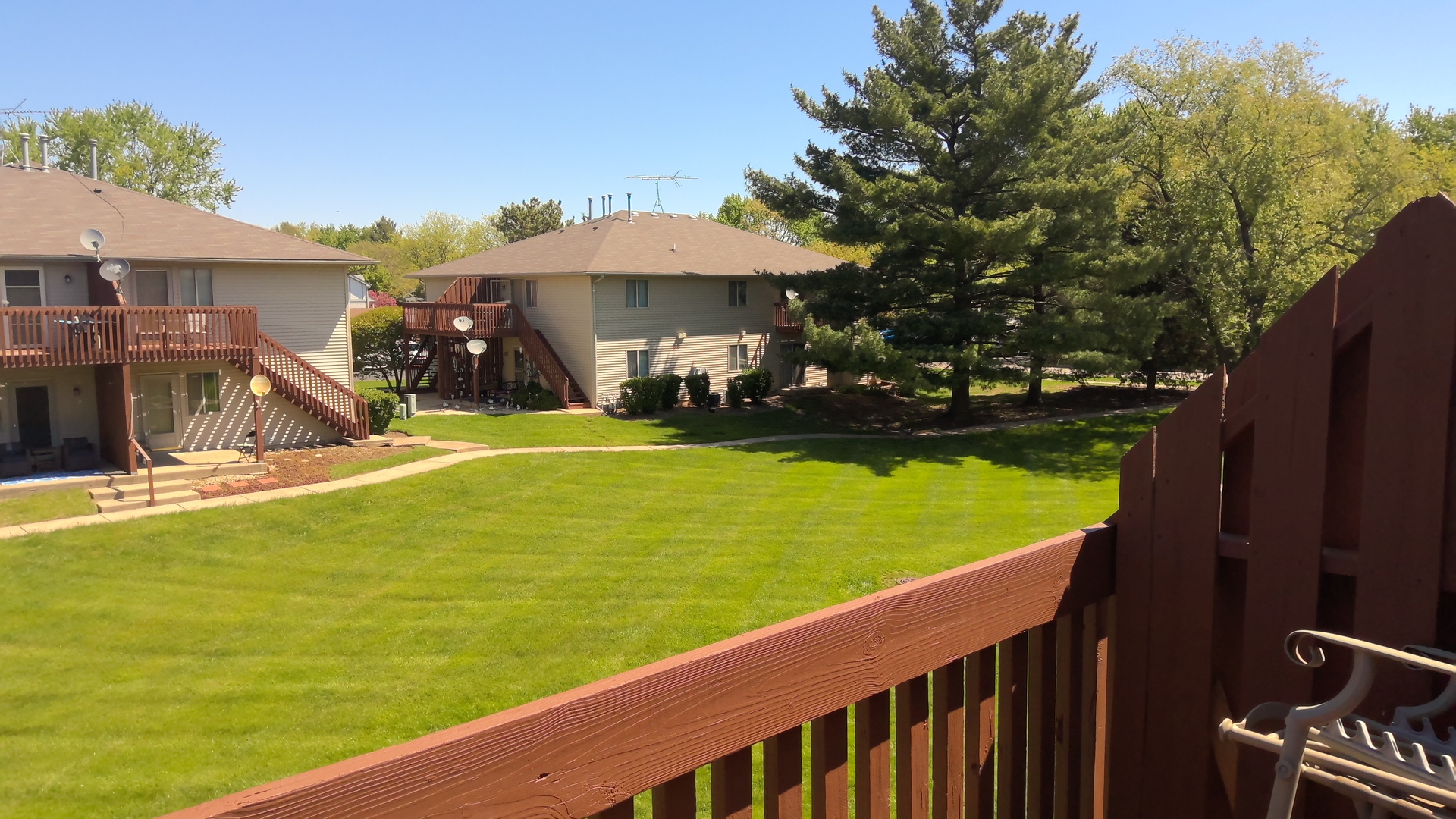 490 Westwood Court Unit: B