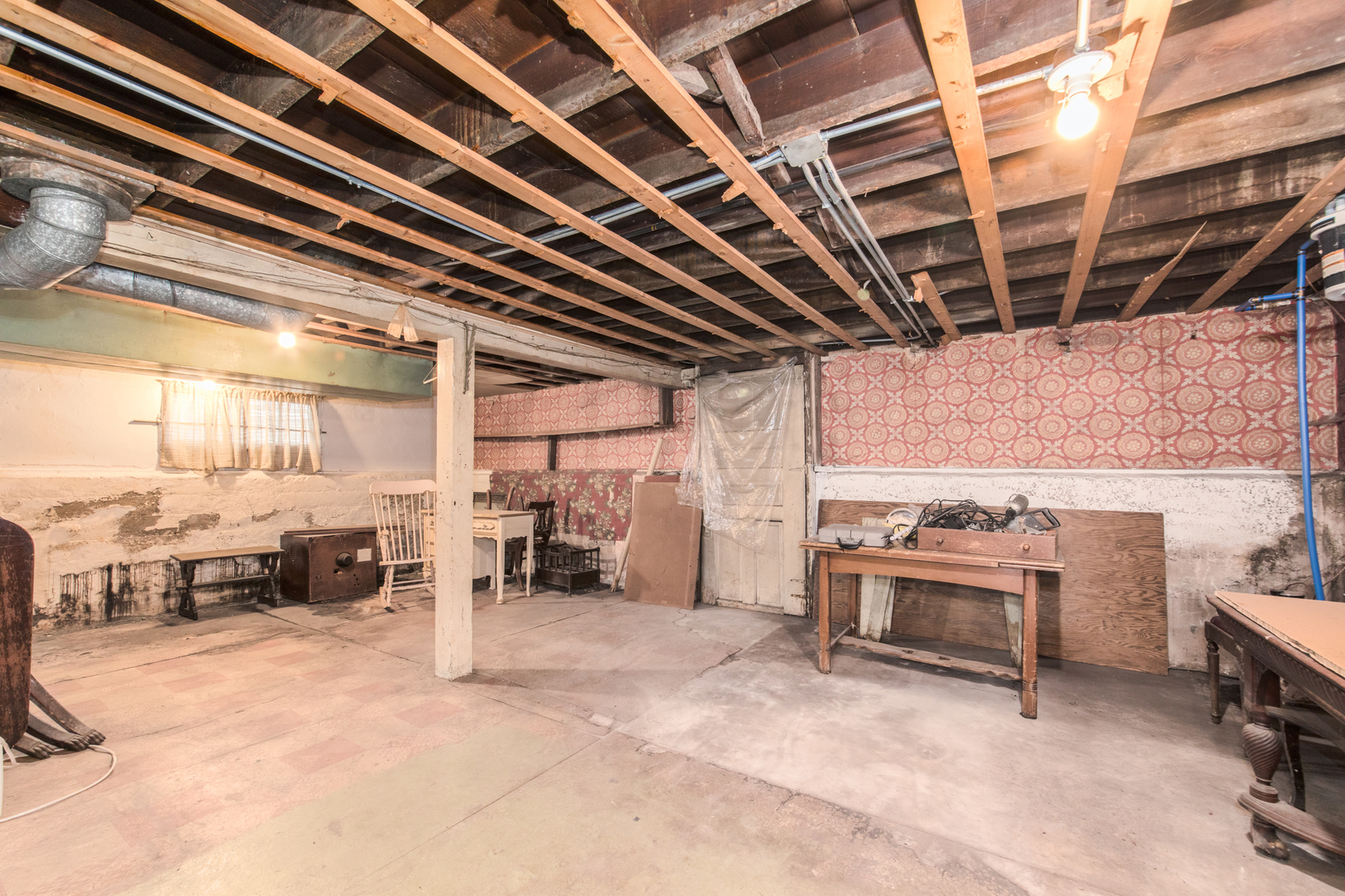 1124 Sherman Avenue