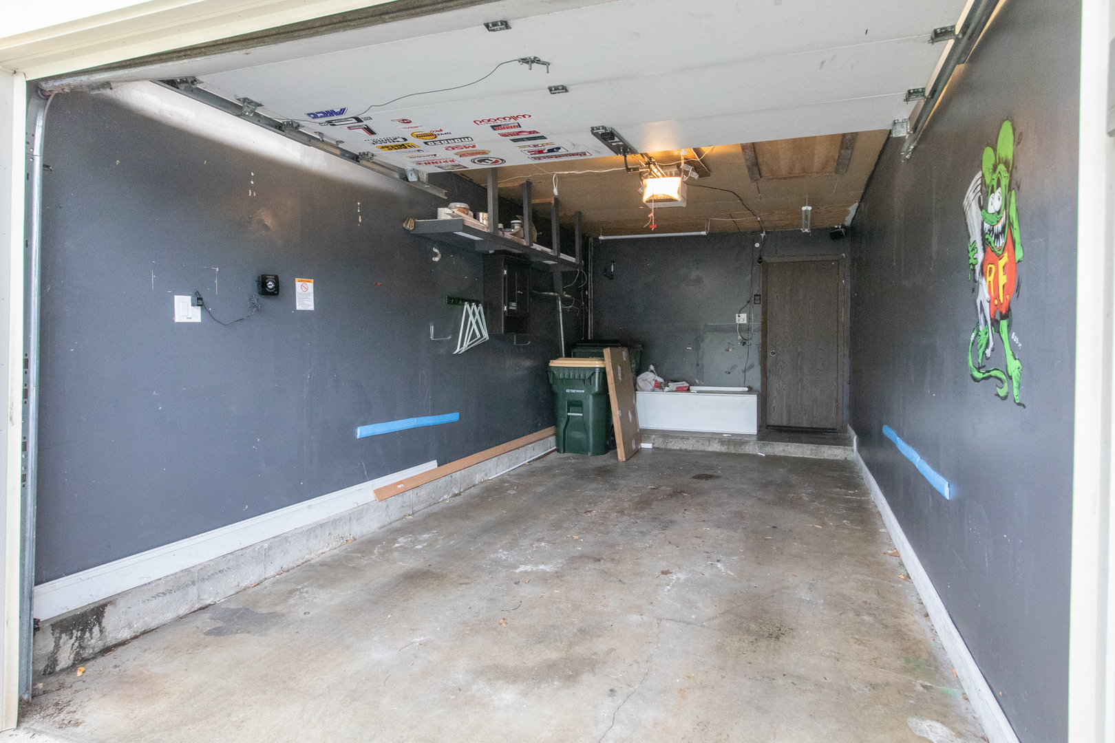 856 E Coach Road Unit: 1