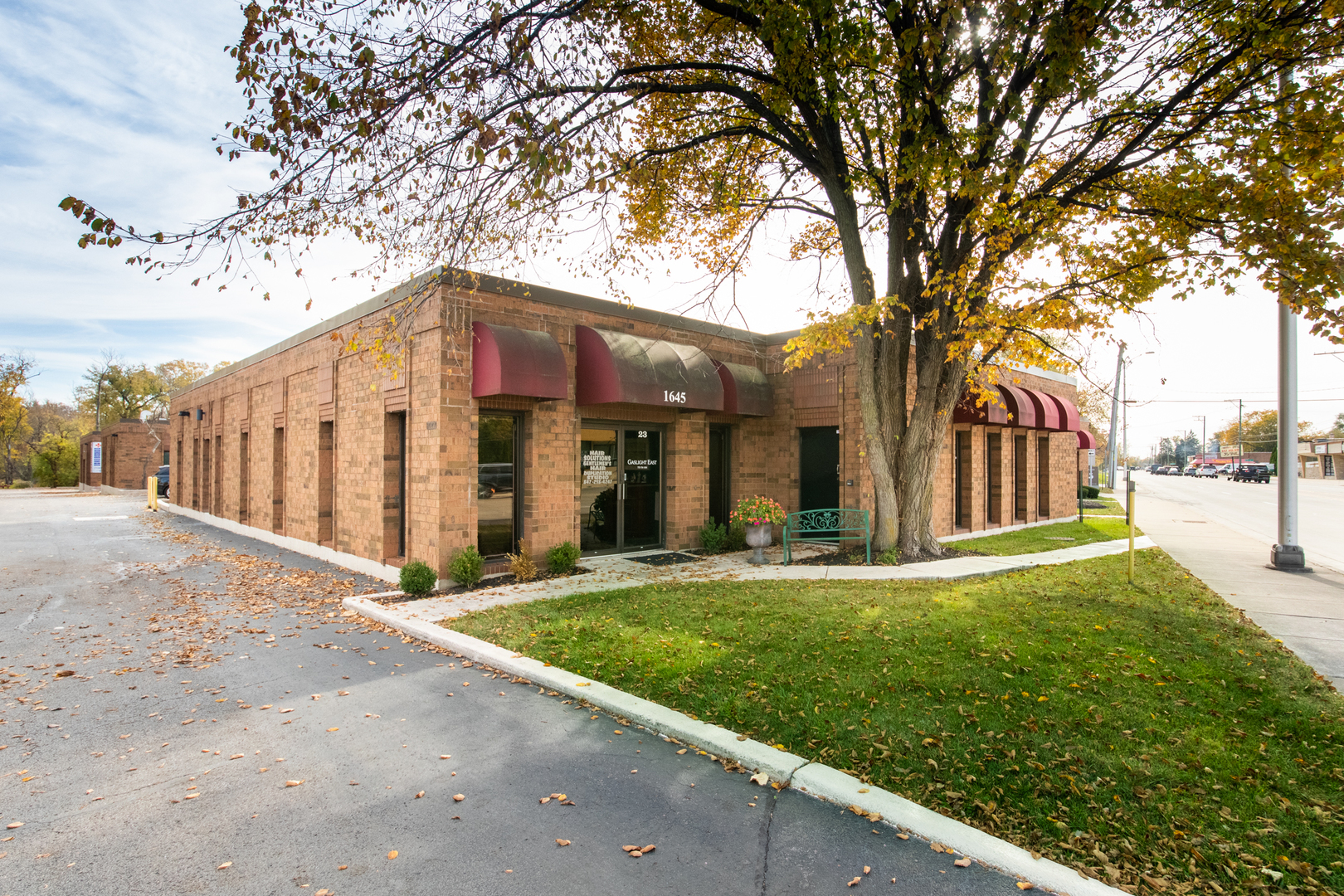 1645 S River Road Unit: 19