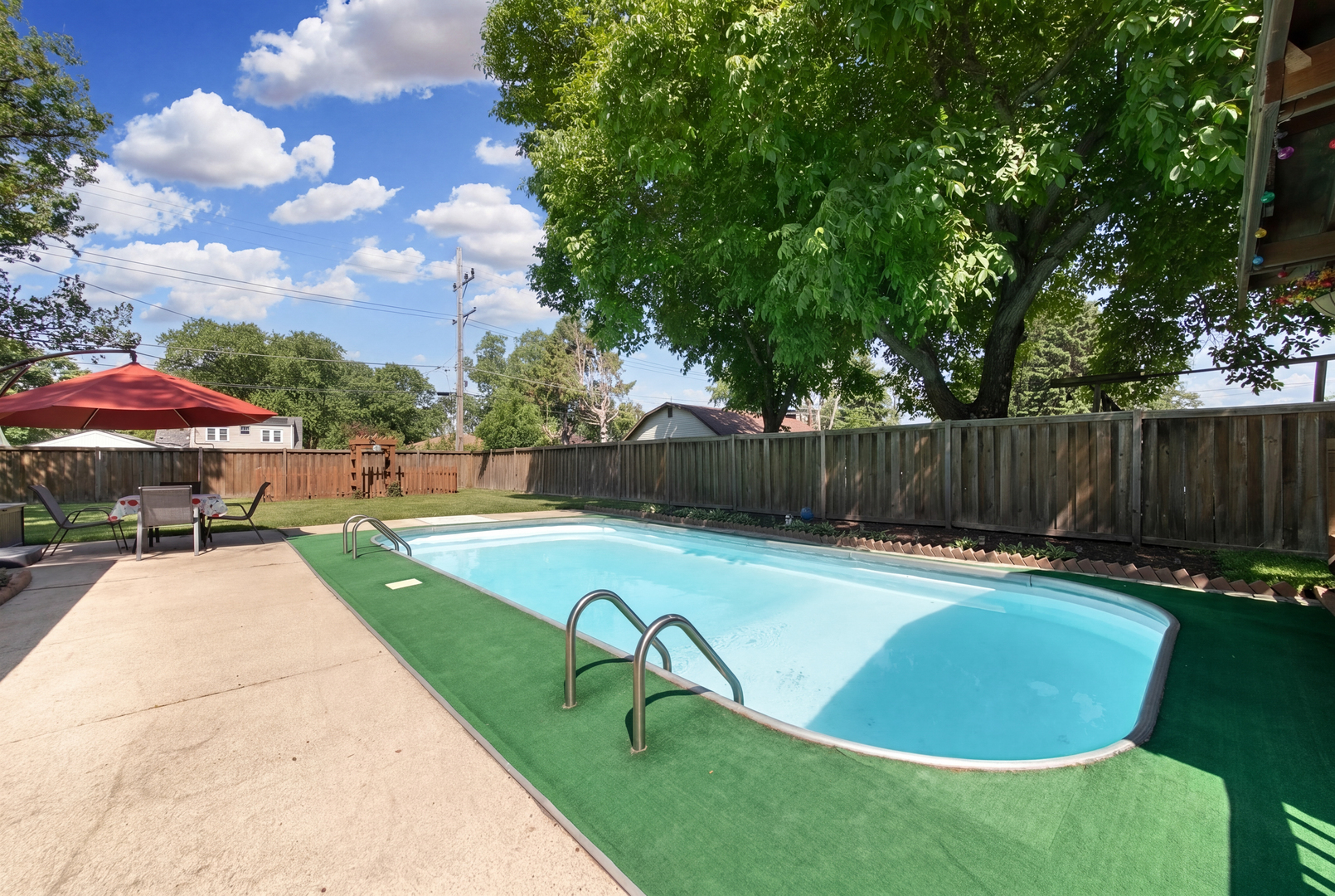 3008 N Wolf Road