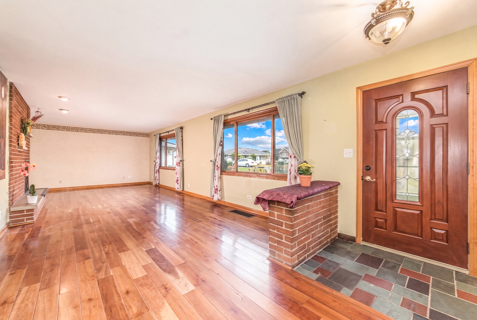 10 Hollycourt Terrace