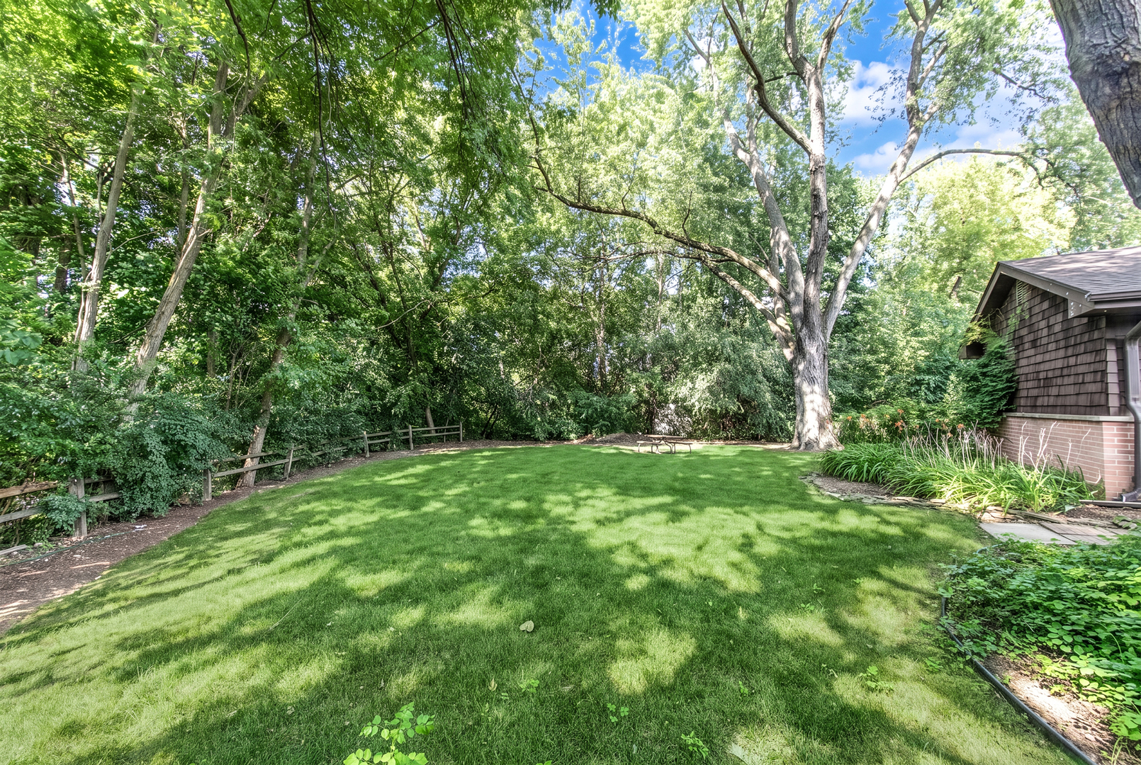 10 Hollycourt Terrace