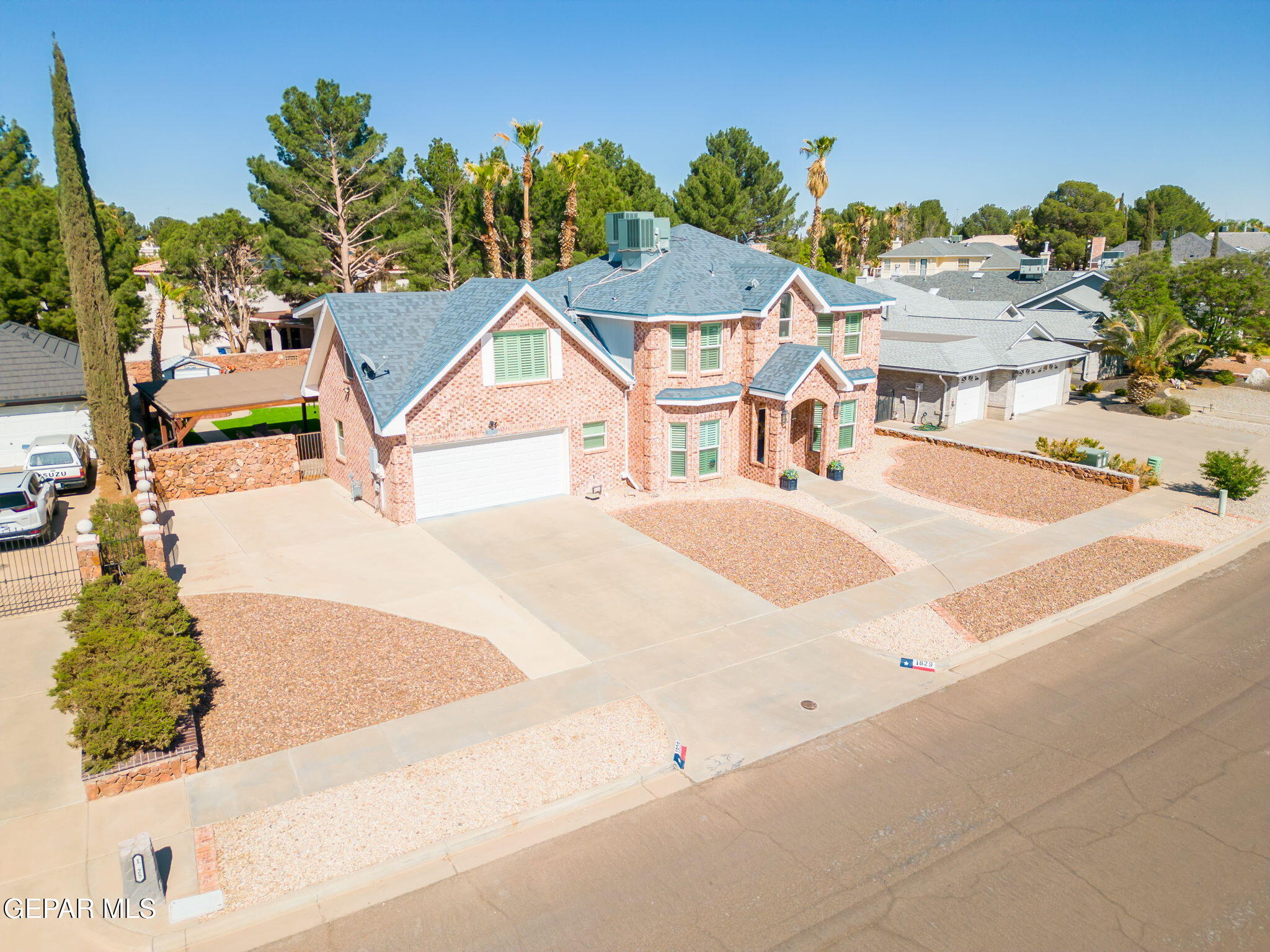 1829 PASEO REAL Circle