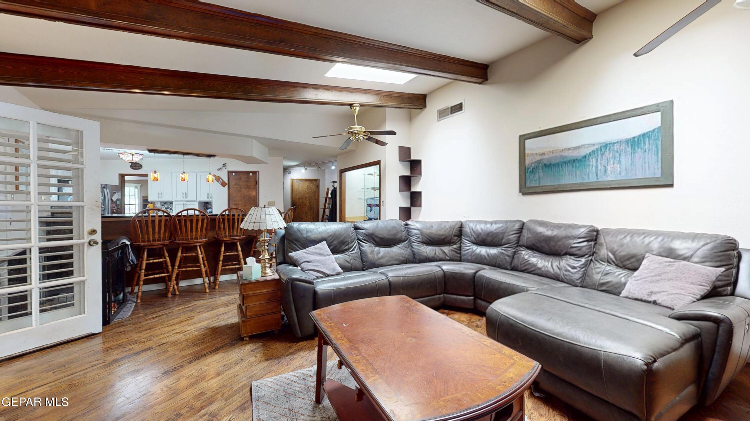 492 Country Oaks Drive