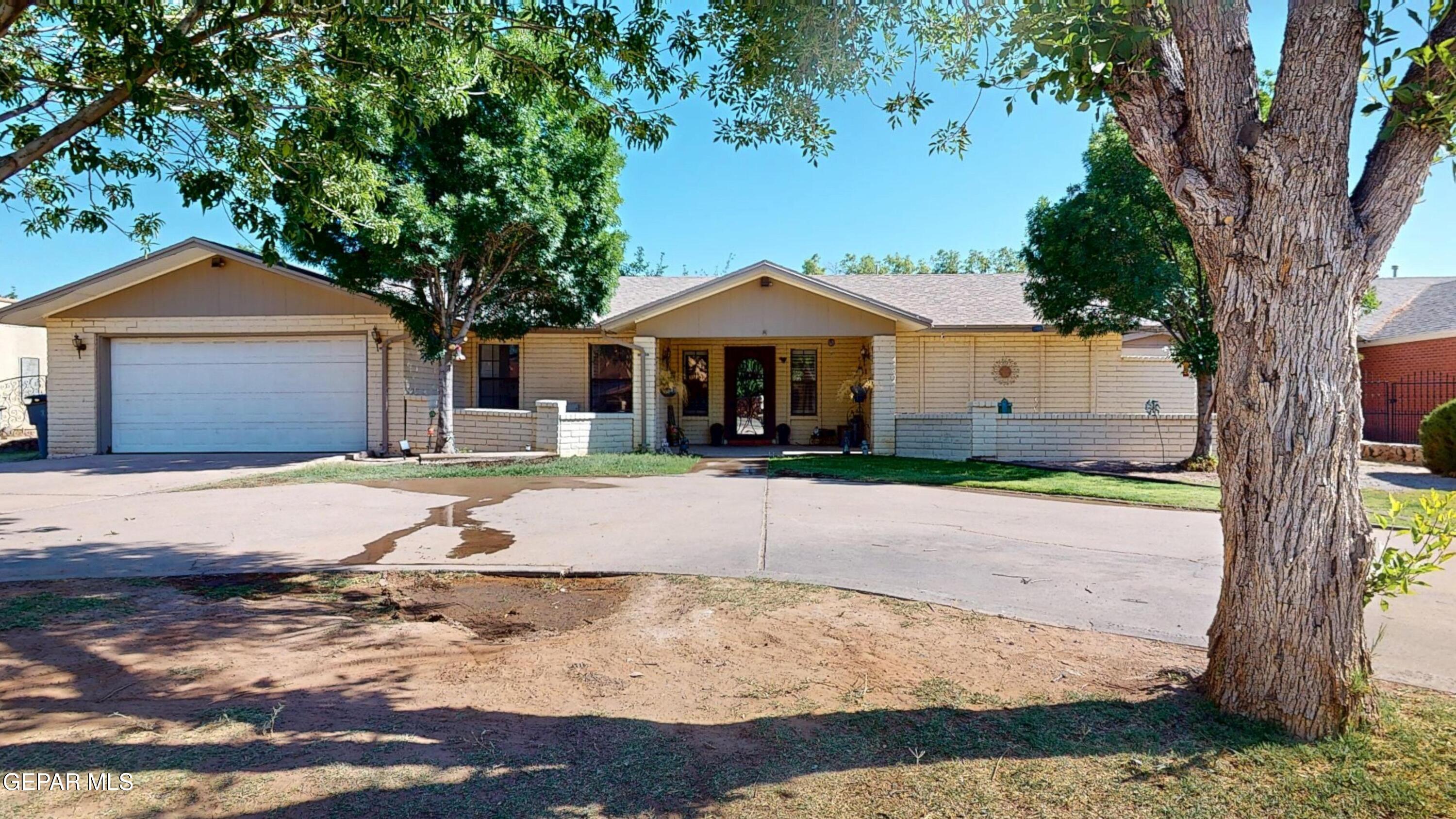 492 Country Oaks Drive