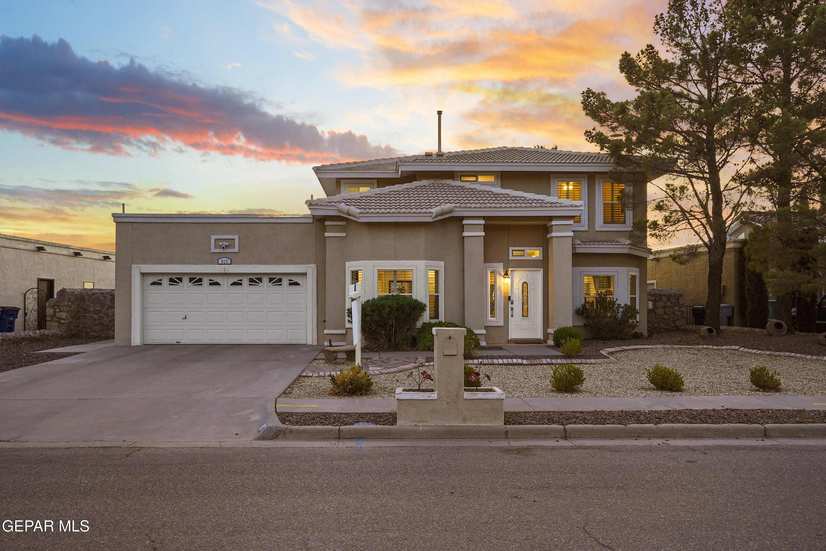 817 DULCE TIERRA Drive