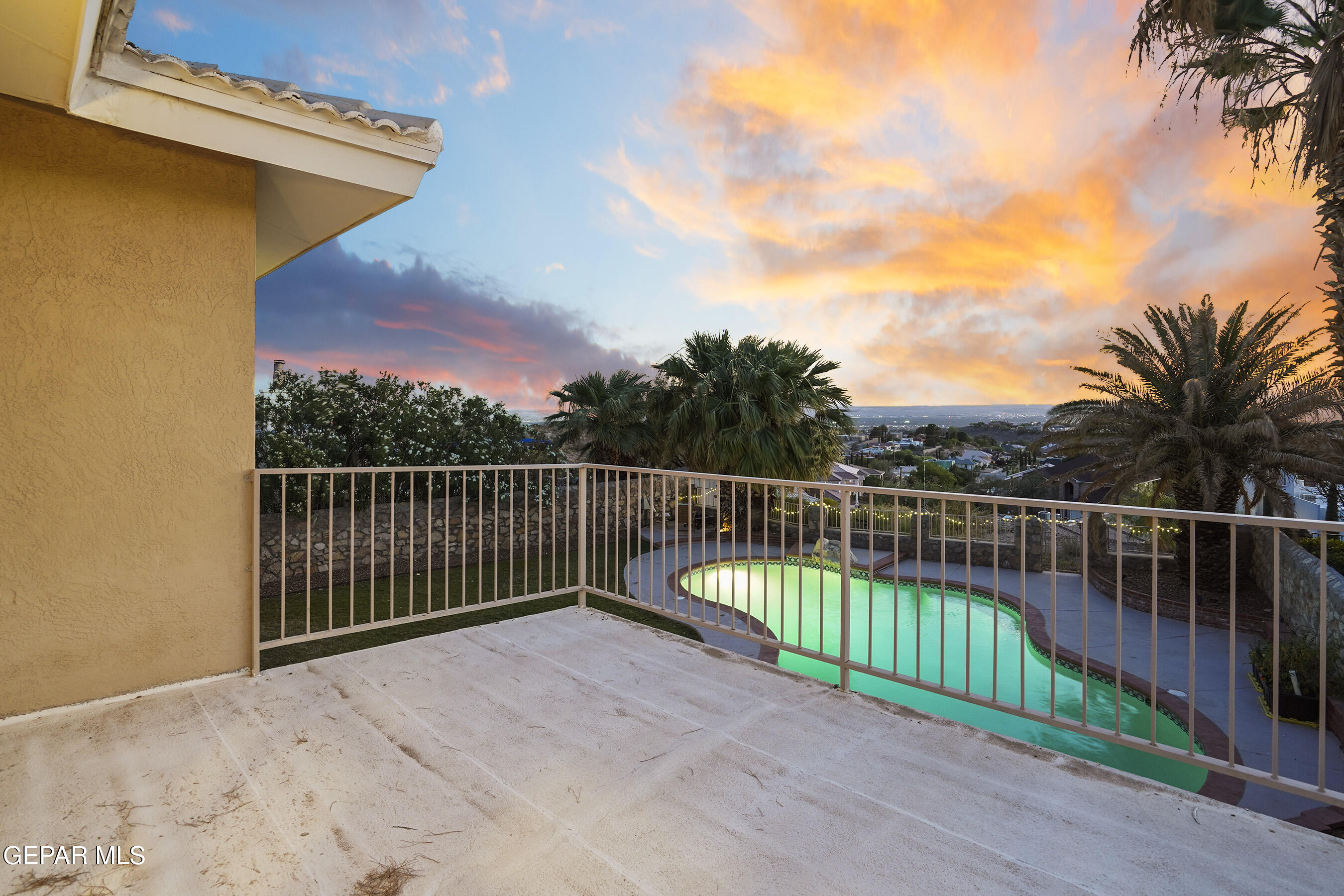 817 DULCE TIERRA Drive