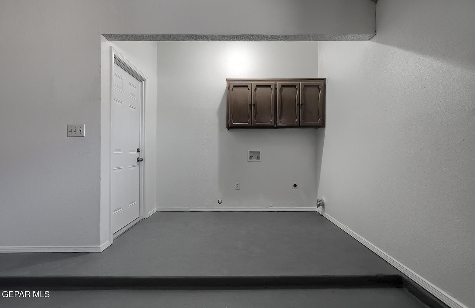 5261 ROGER MARIS Drive