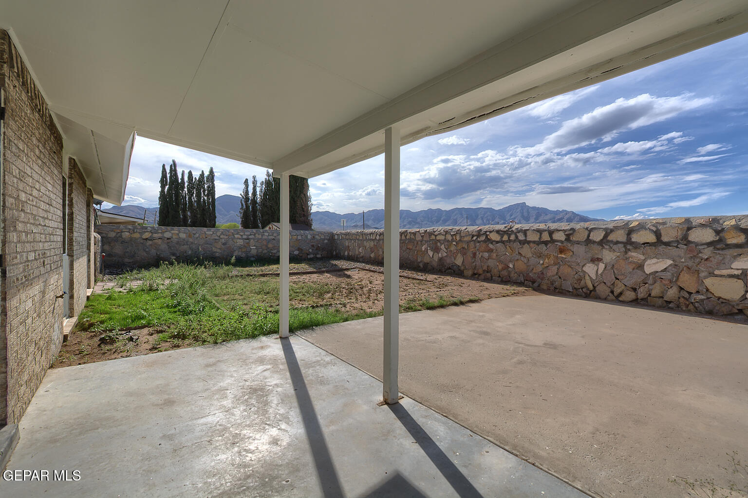 5261 ROGER MARIS Drive