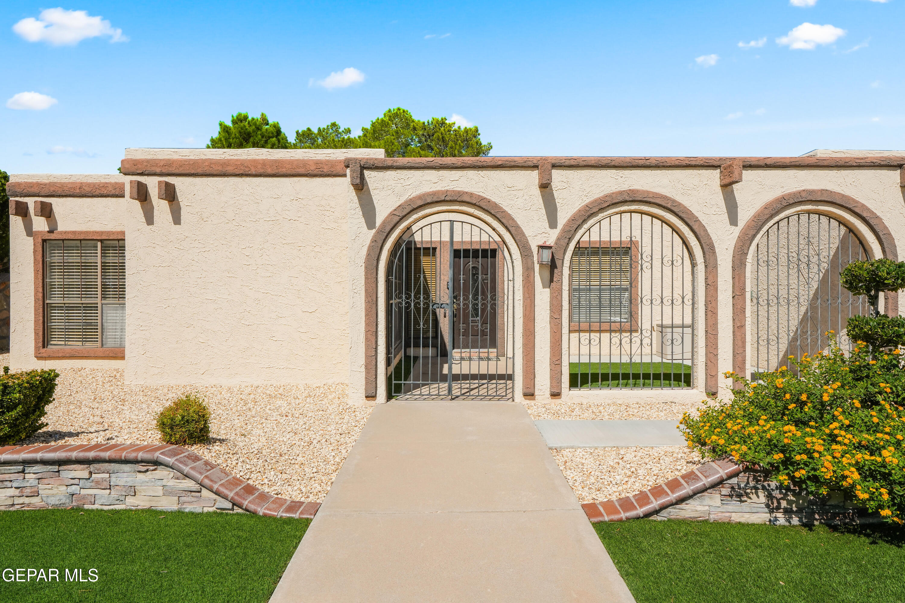 6957 GRANERO Drive