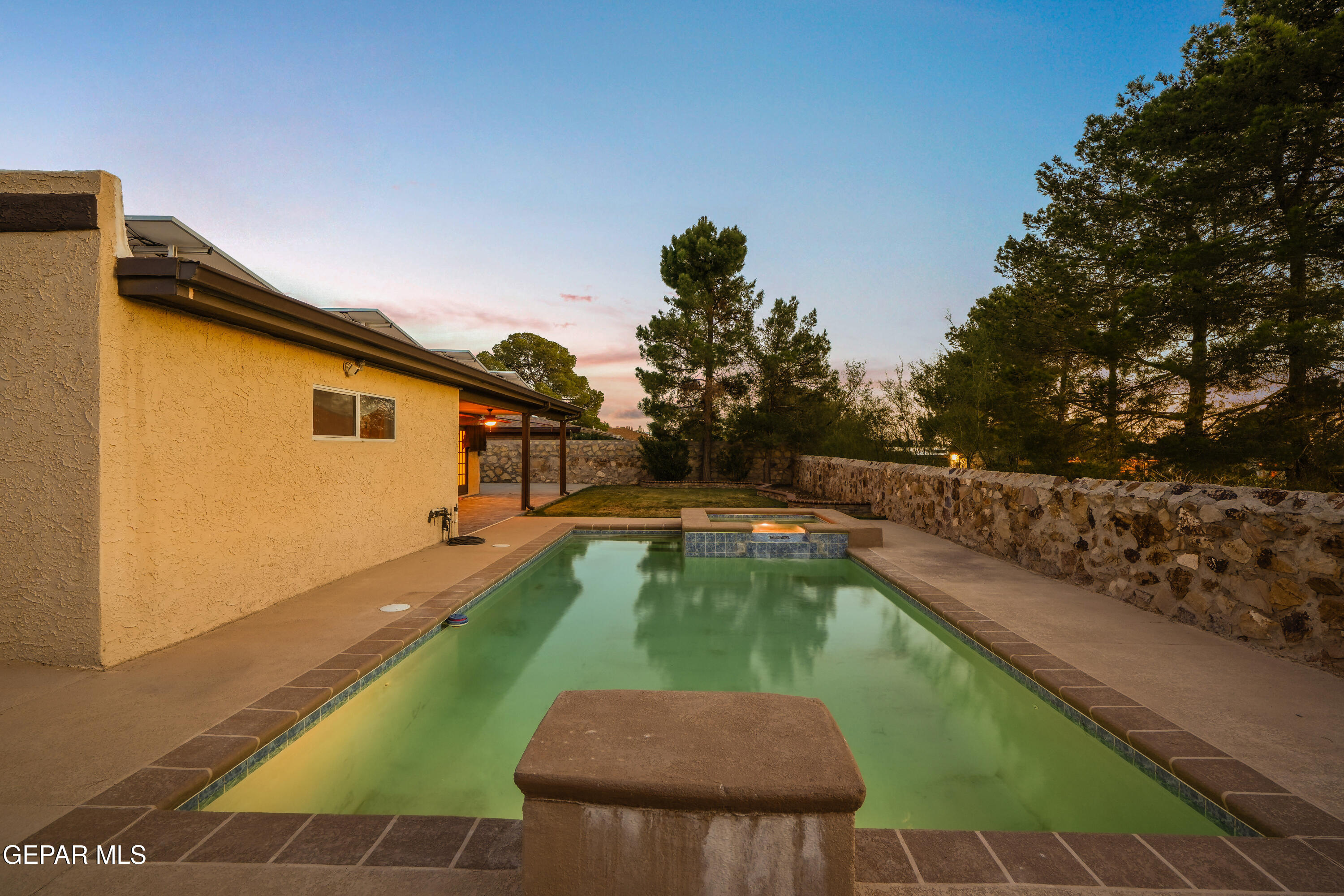 6957 GRANERO Drive