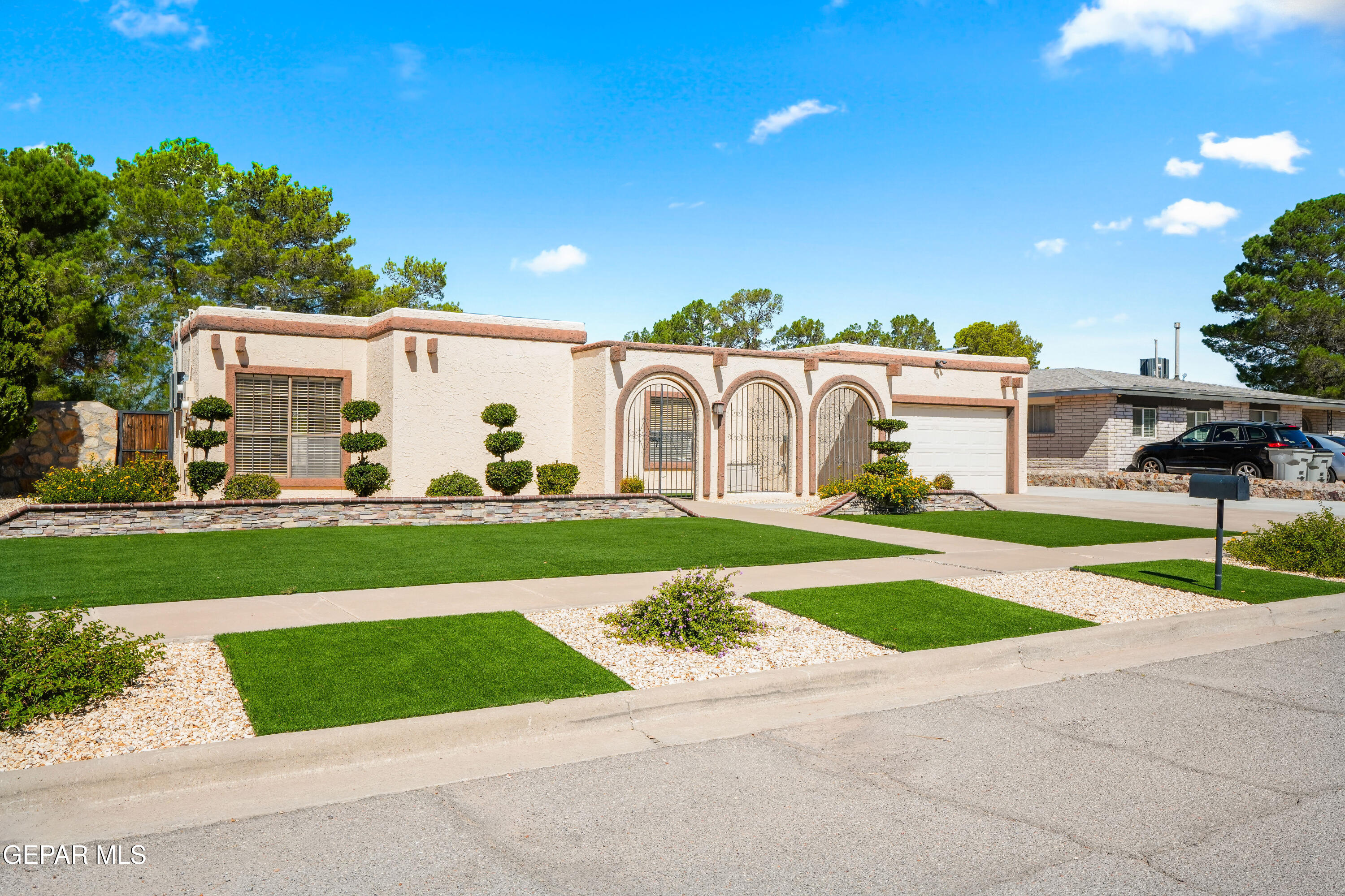 6957 GRANERO Drive