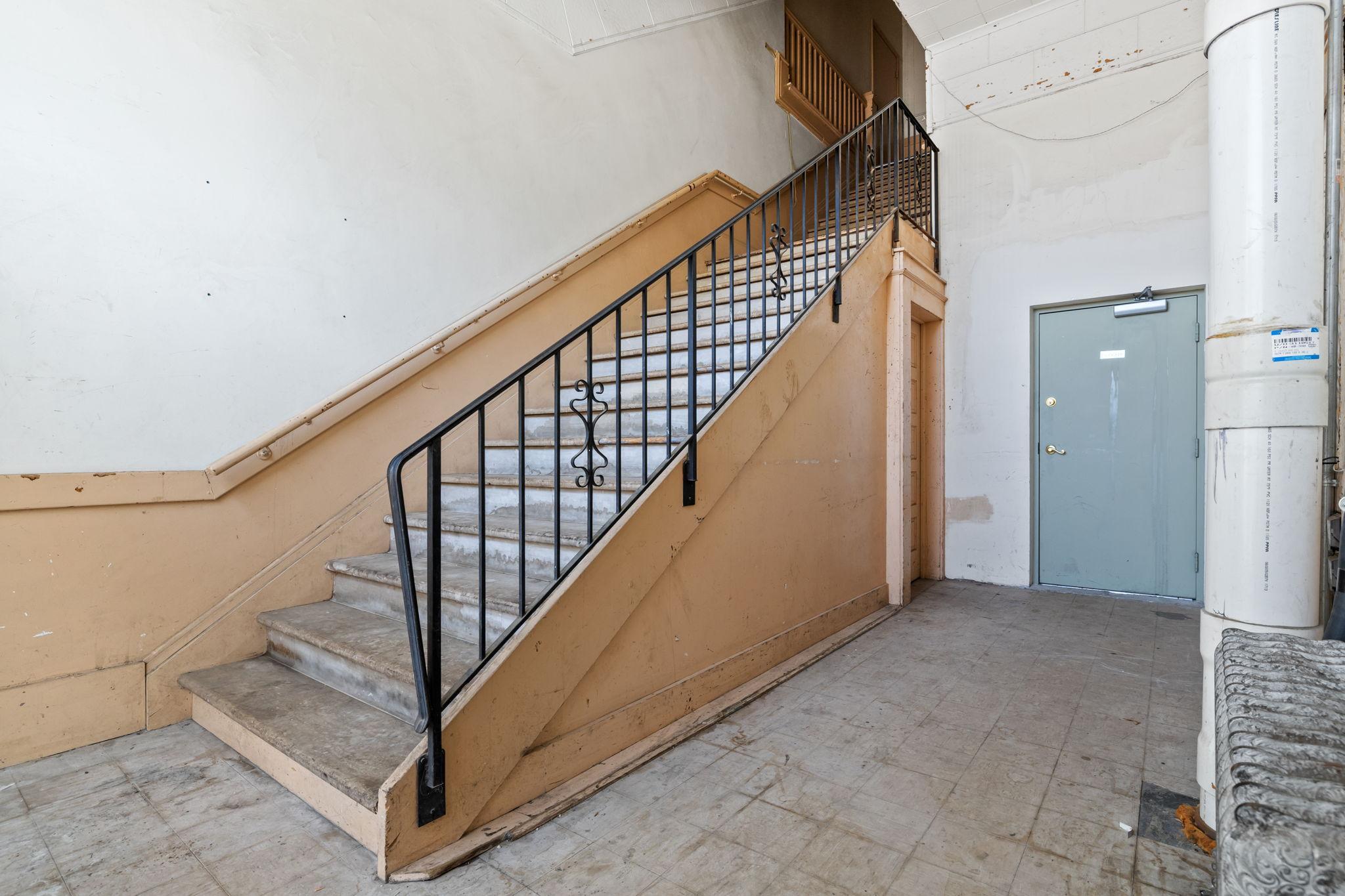623 Laurel Street