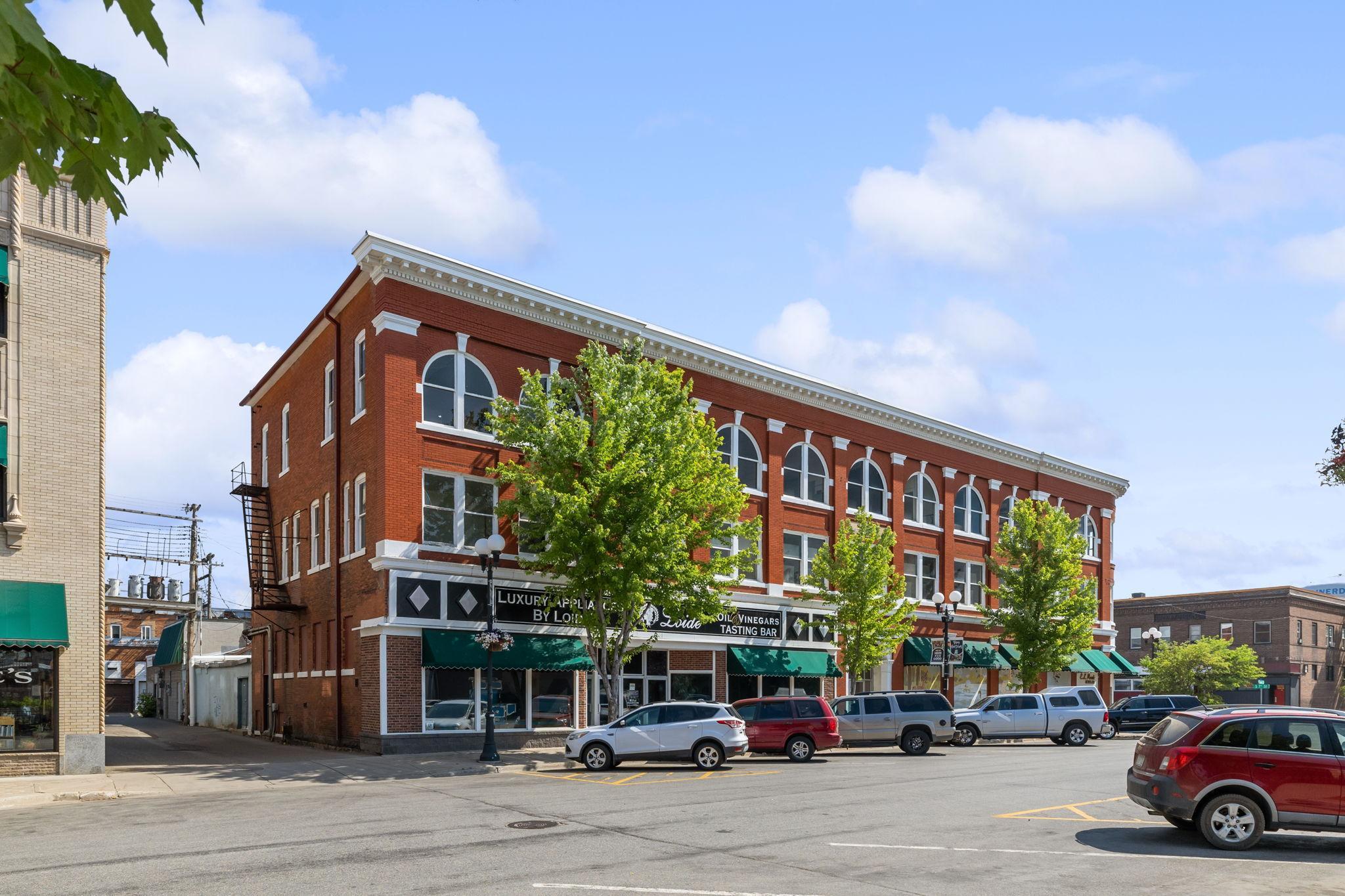 623 Laurel Street