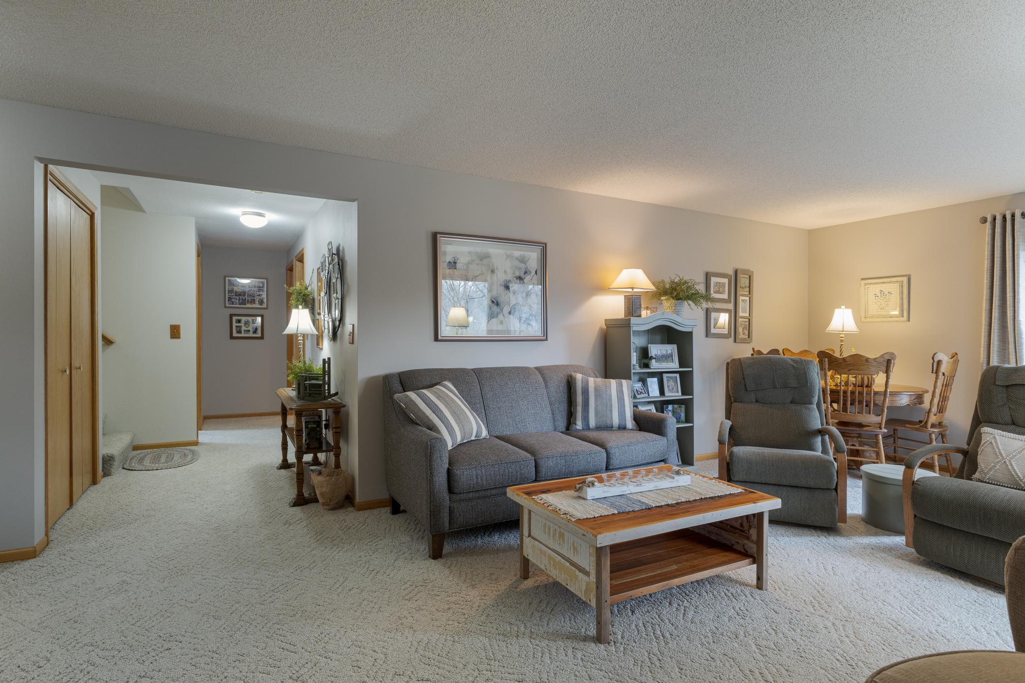 10059 Cove Pointe Road