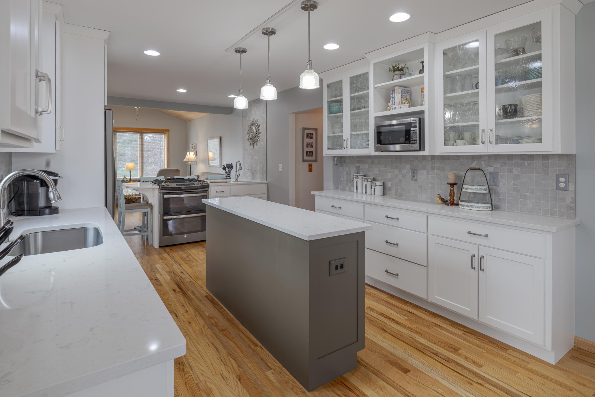 10059 Cove Pointe Road