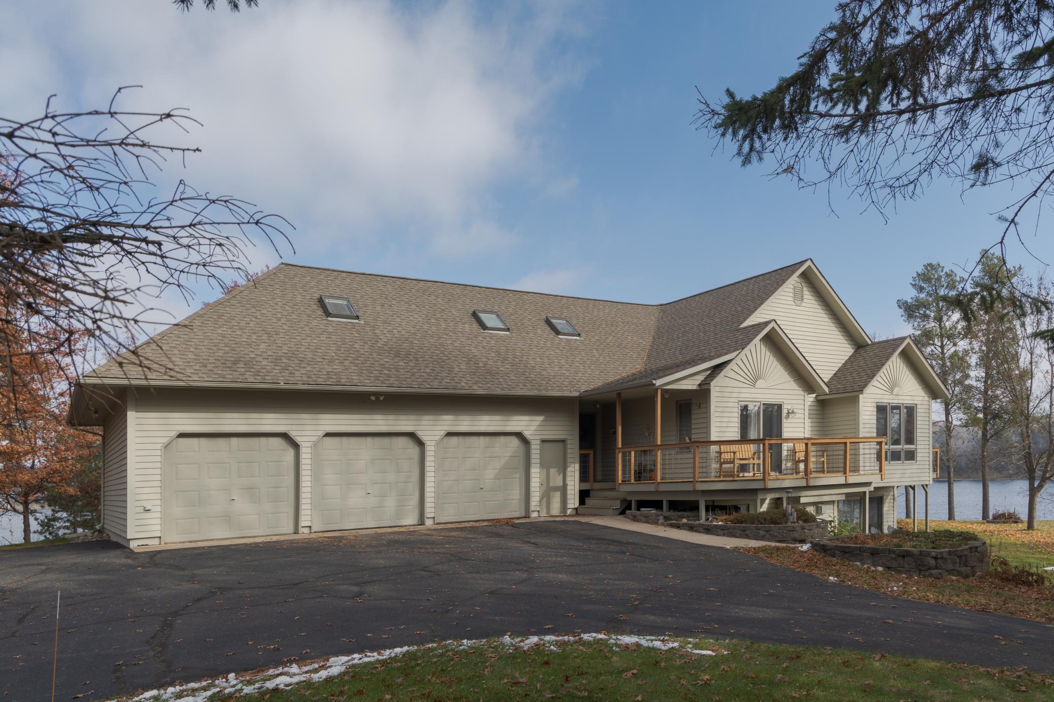 10059 Cove Pointe Road