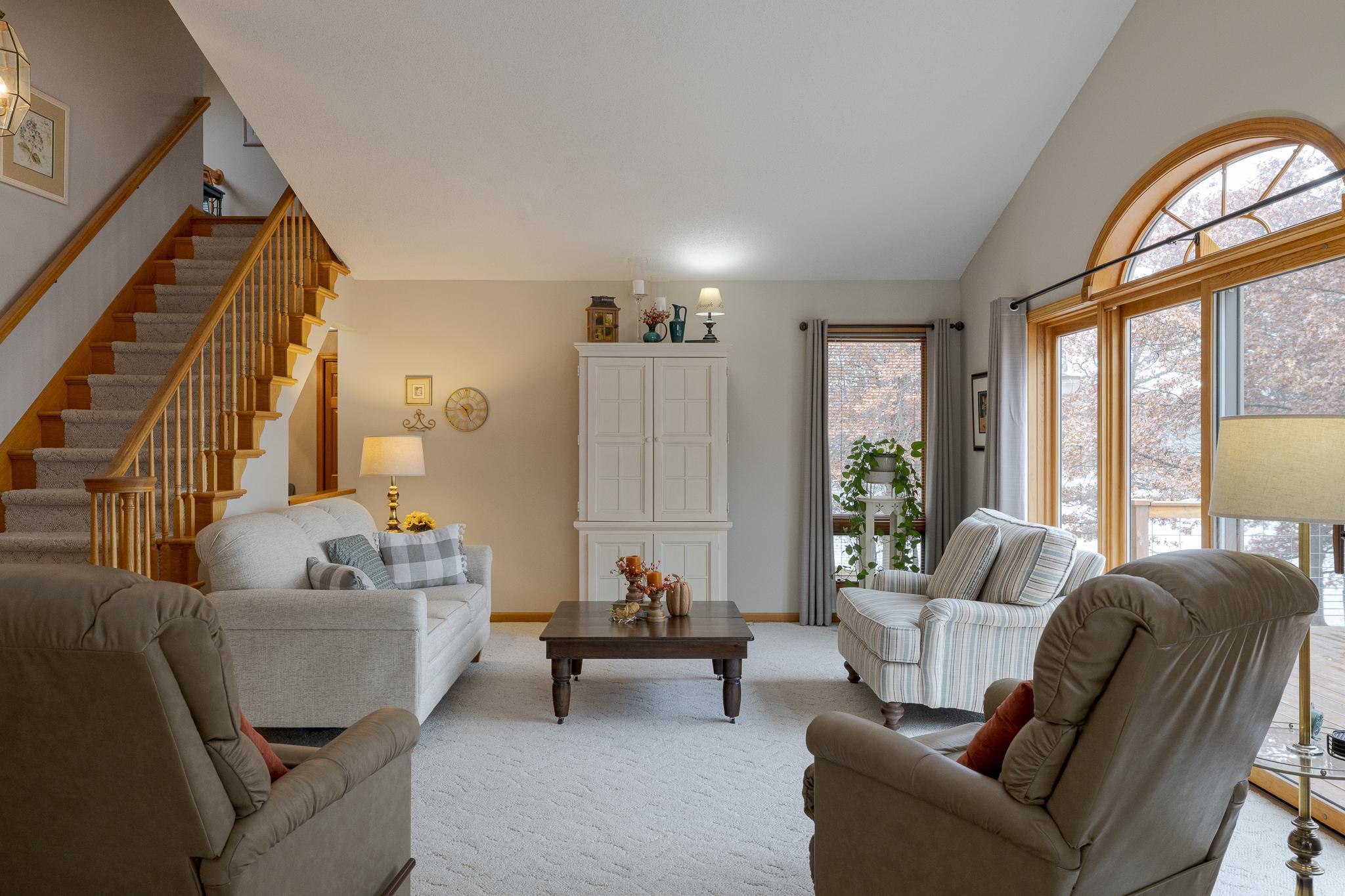 10059 Cove Pointe Road