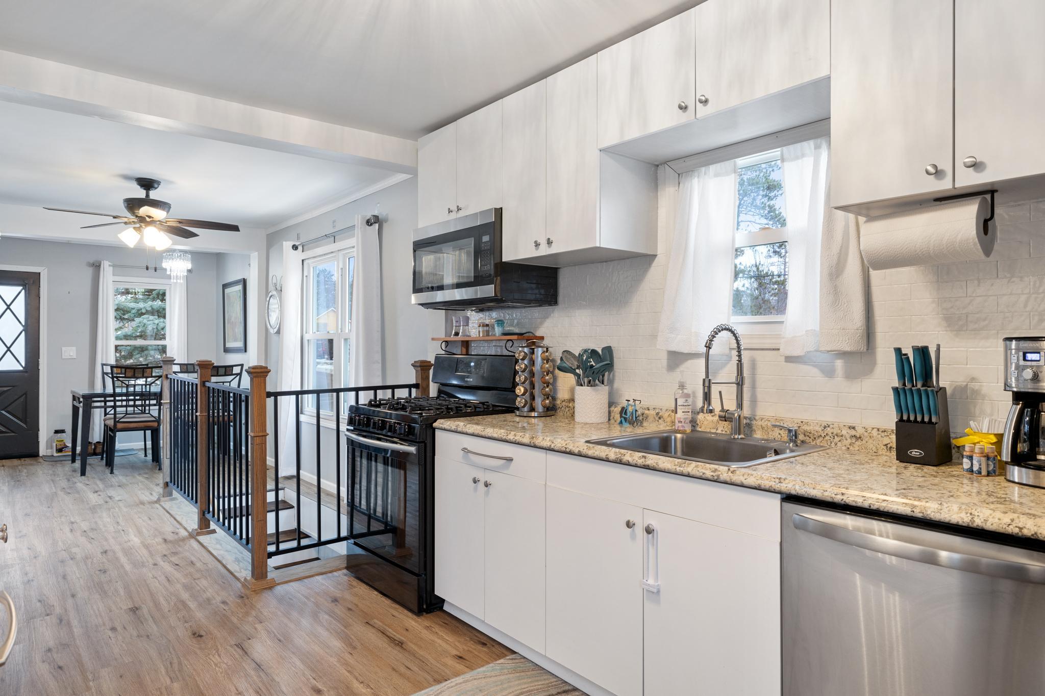 132 2nd Street NE