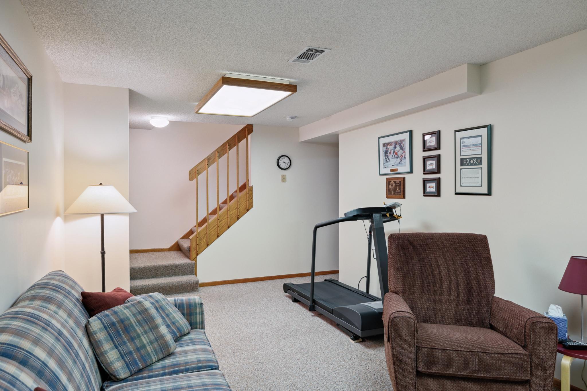 13114 Knollwood Drive