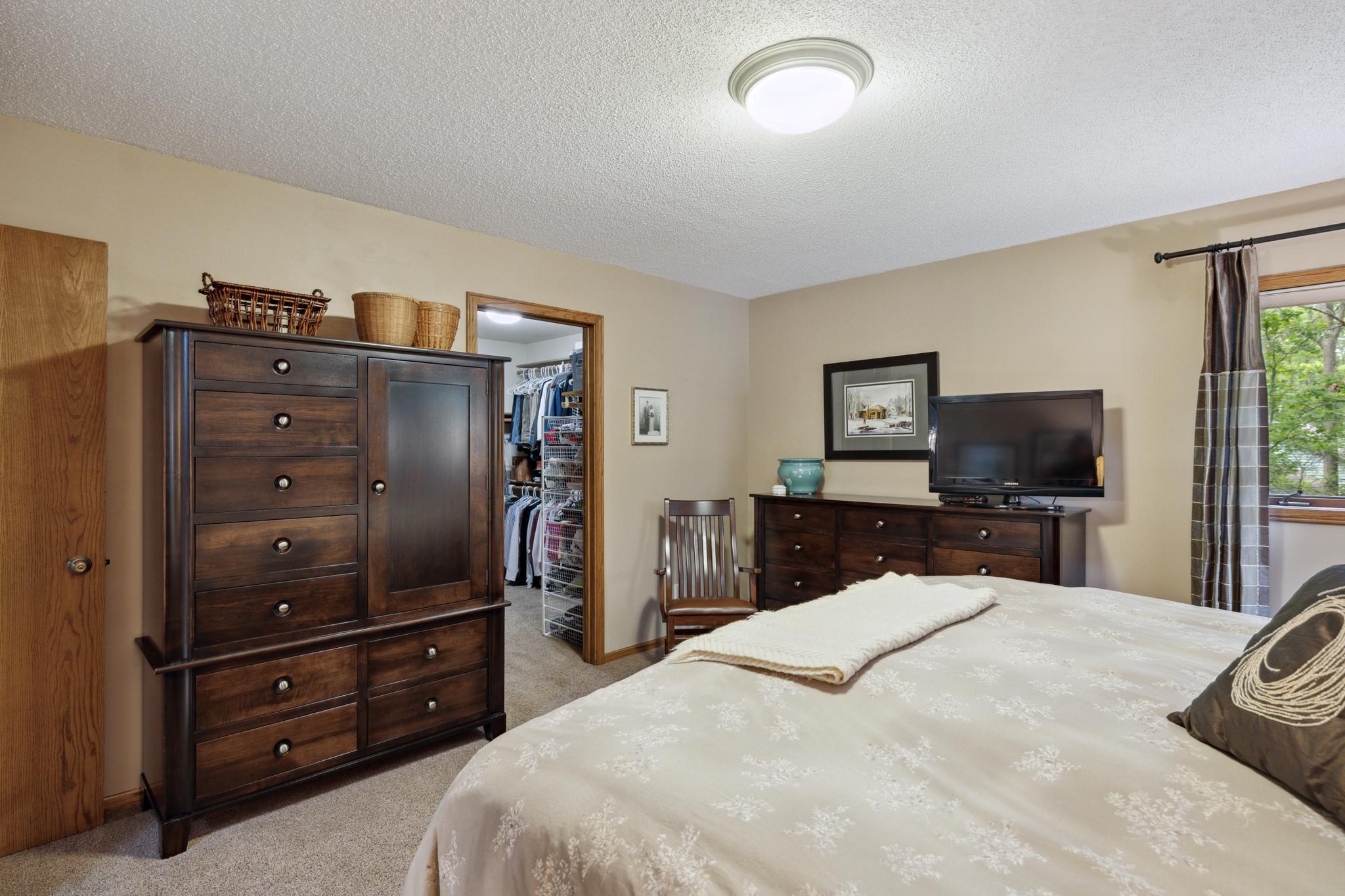 13114 Knollwood Drive