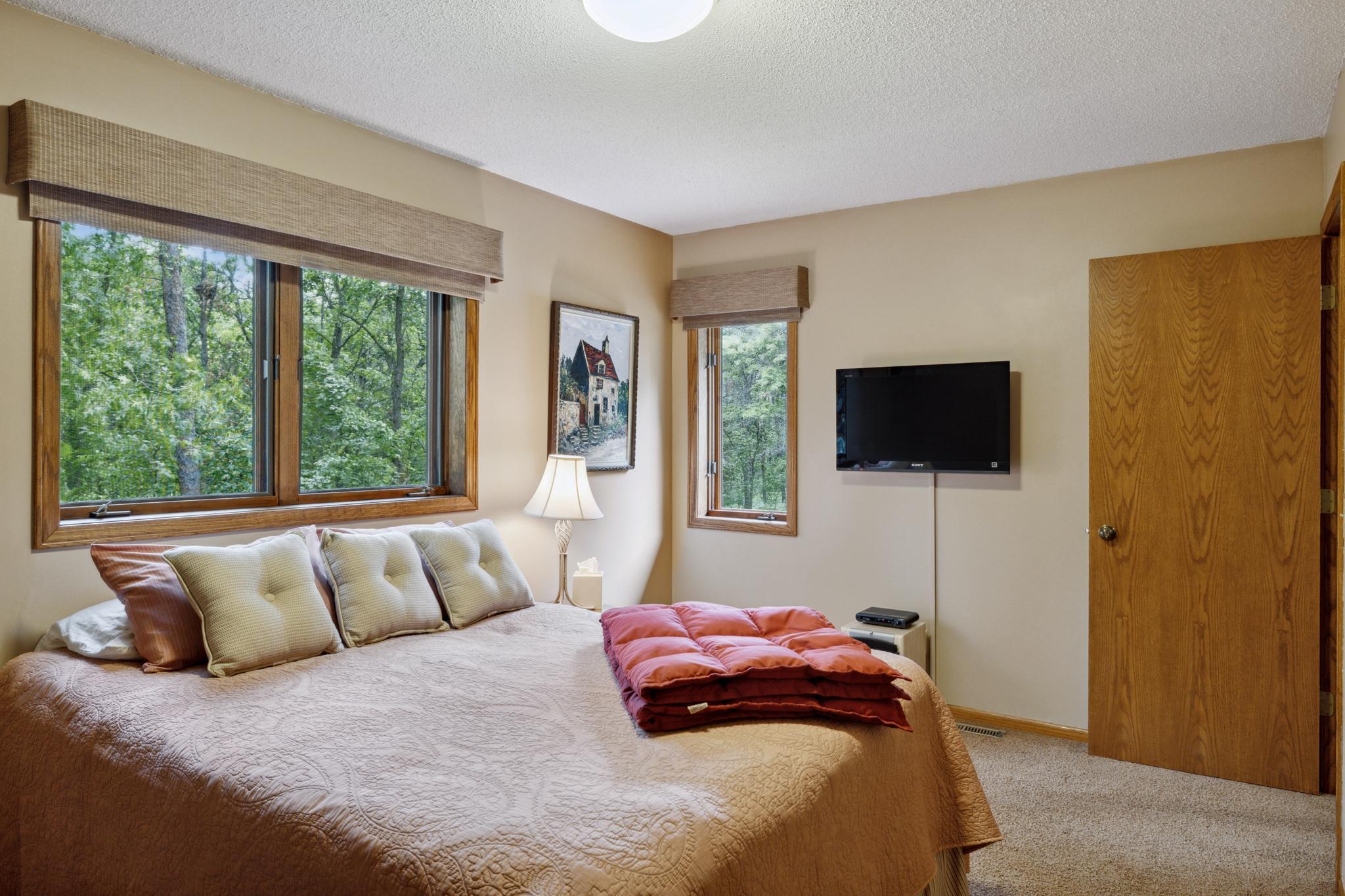 13114 Knollwood Drive