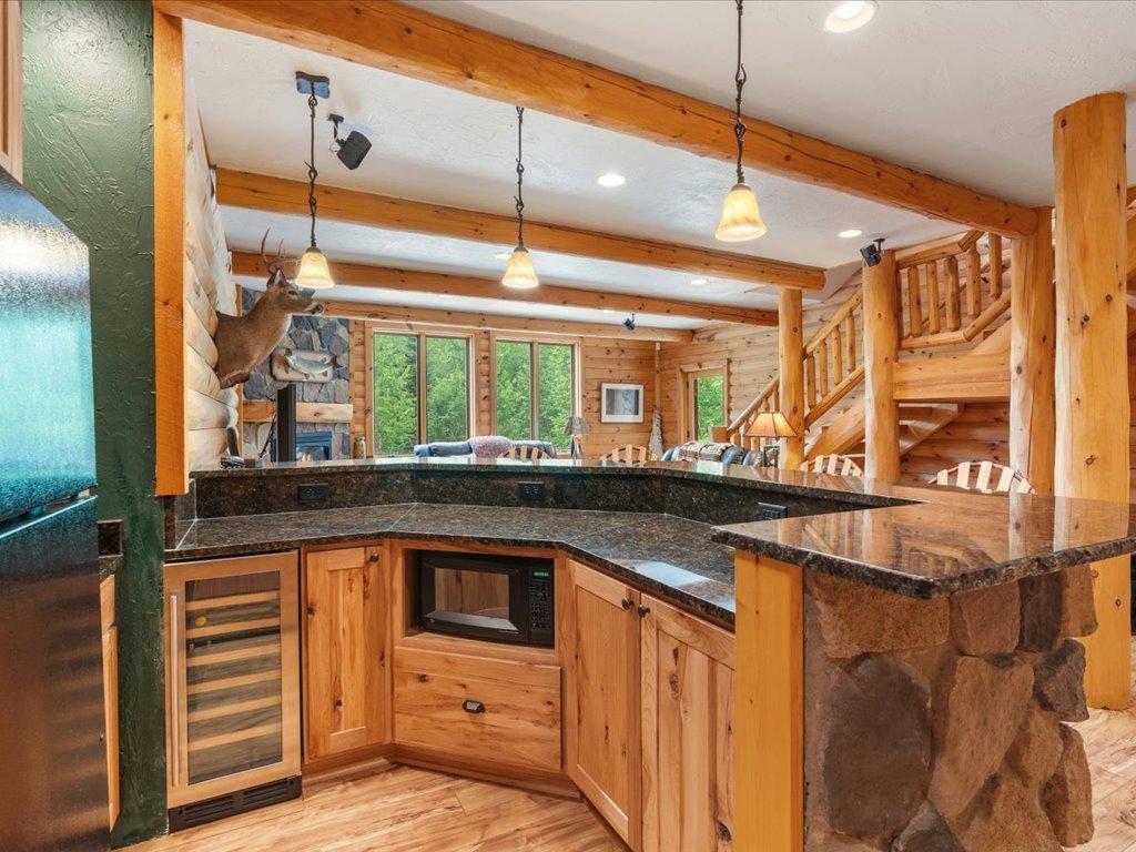 5637 Birch Bark Landing